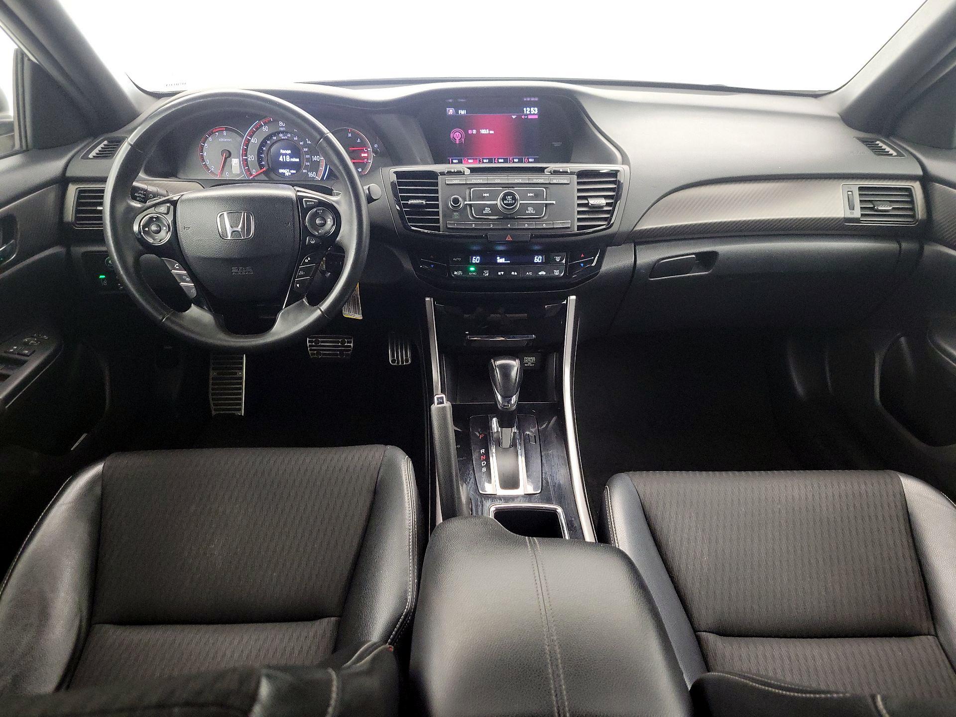 Thumbnail: 2016 Honda Accord - 9