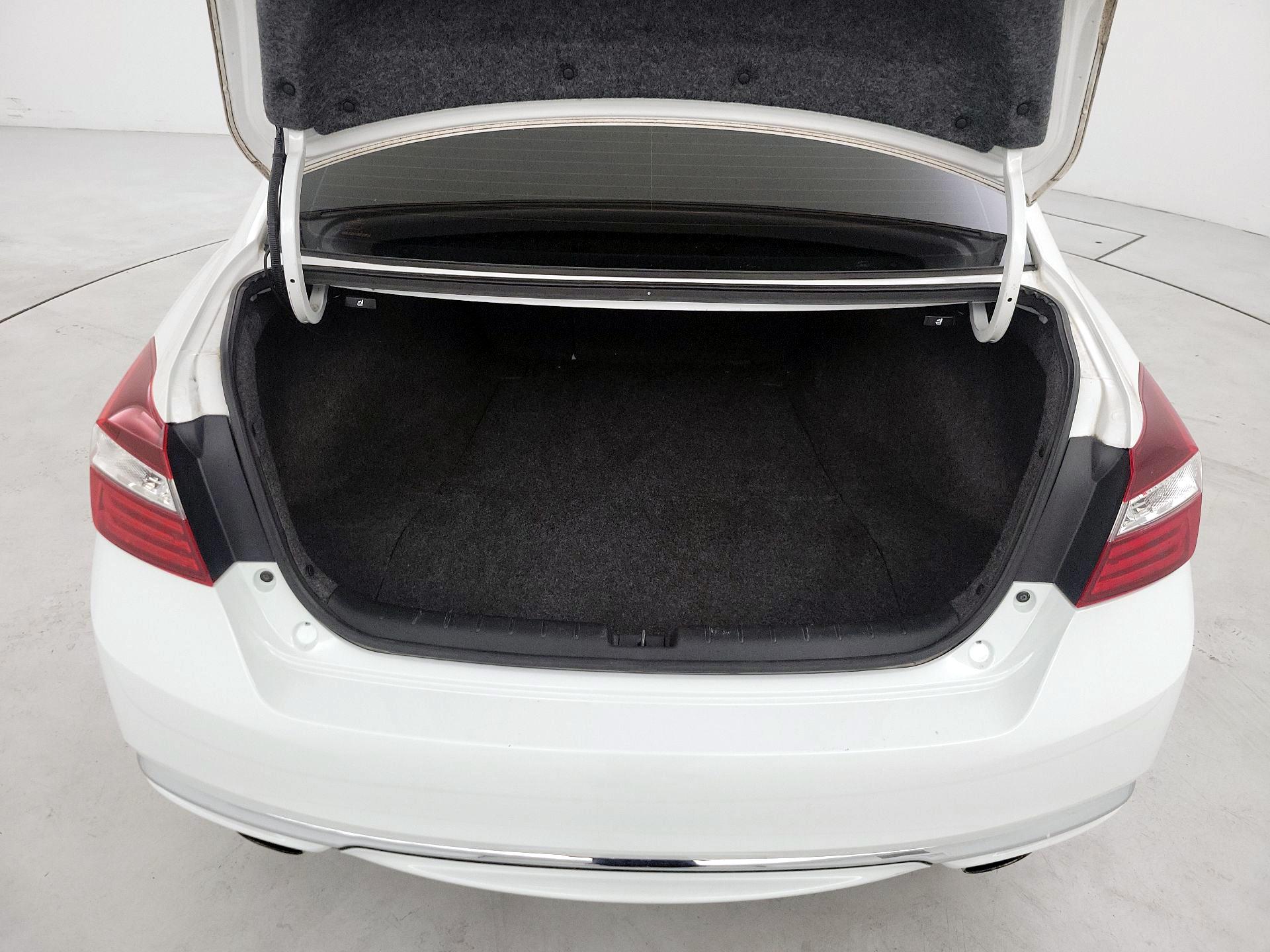 Thumbnail: 2016 Honda Accord - 20