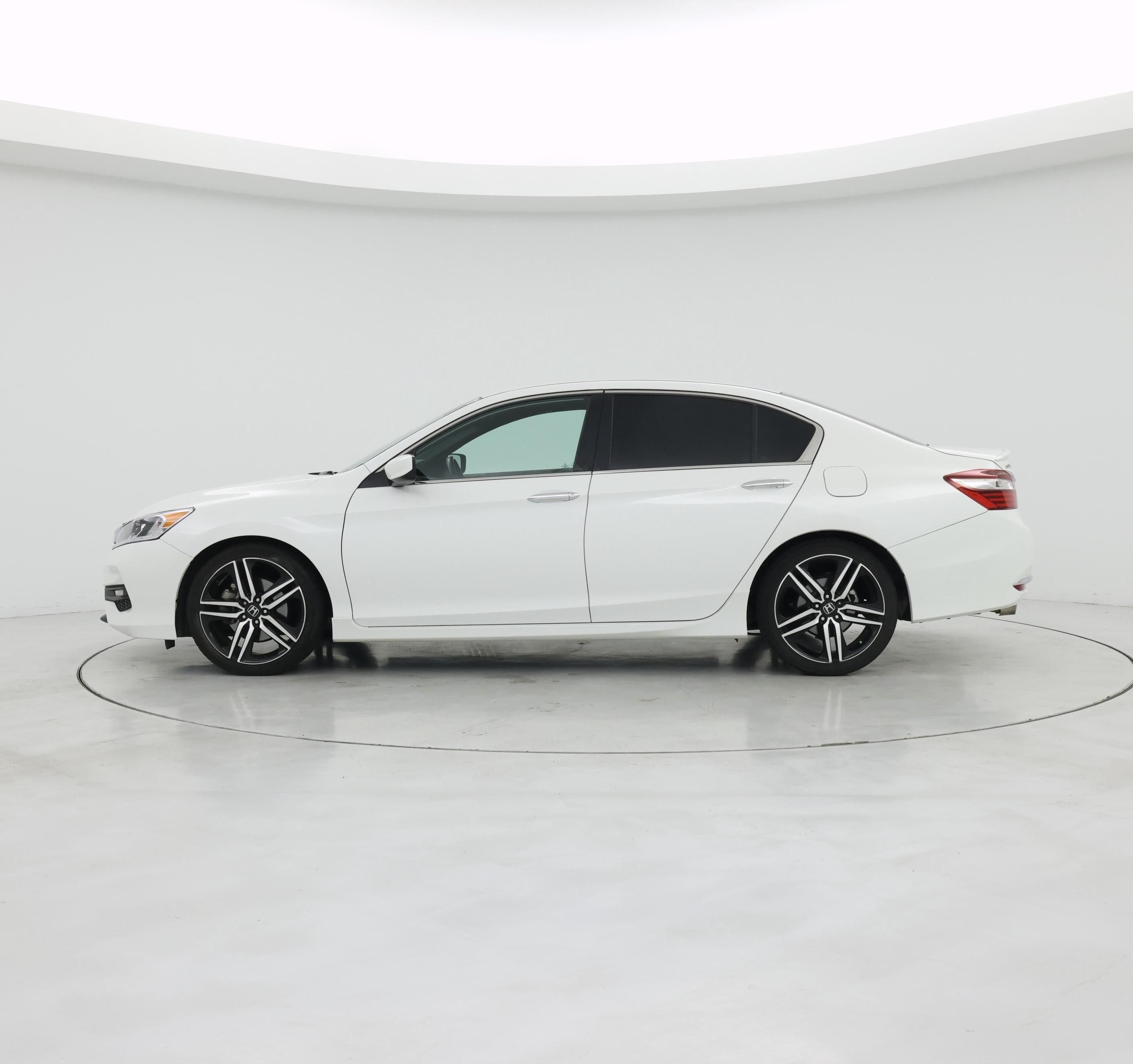 Thumbnail: 2016 Honda Accord - 3