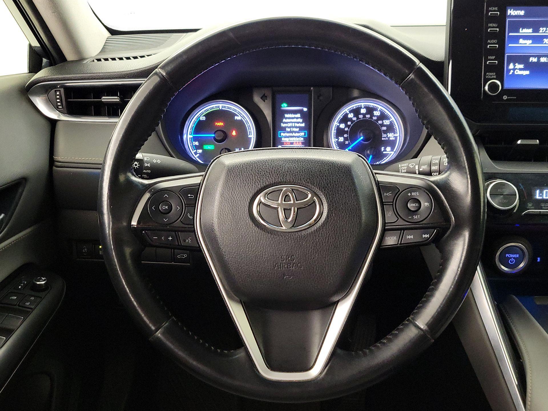 Thumbnail: 2022 Toyota Venza - 10