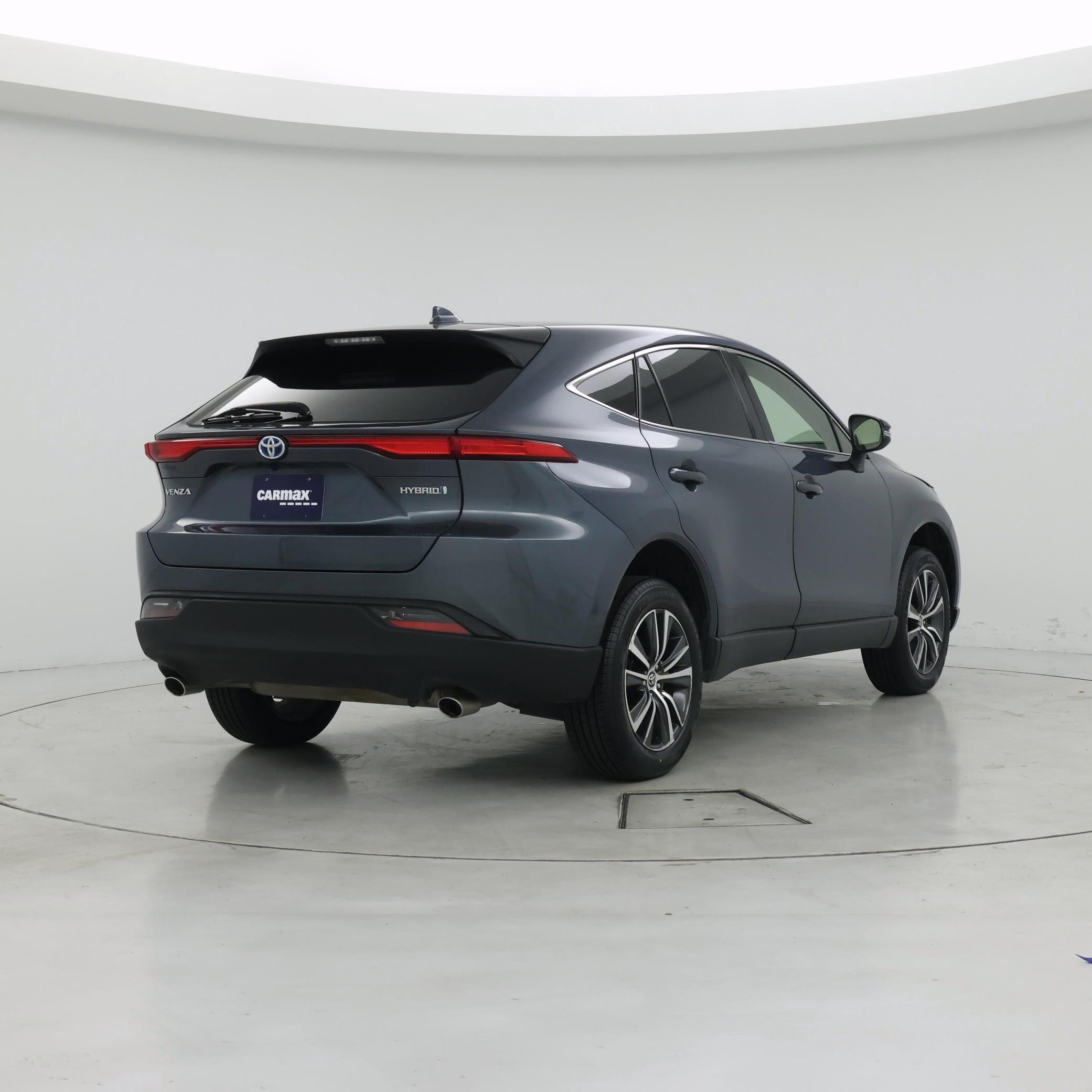 Thumbnail: 2022 Toyota Venza - 8