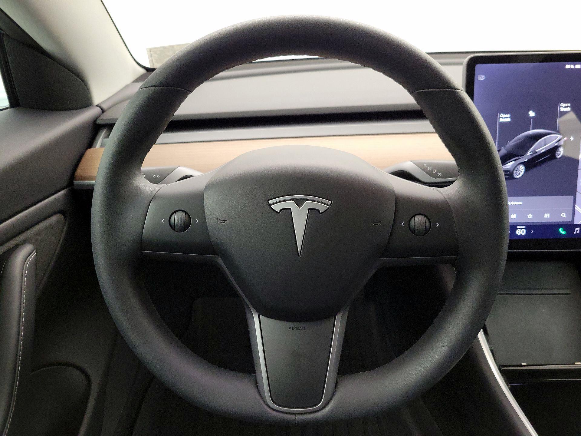 Thumbnail: 2020 Tesla Model 3 - 10