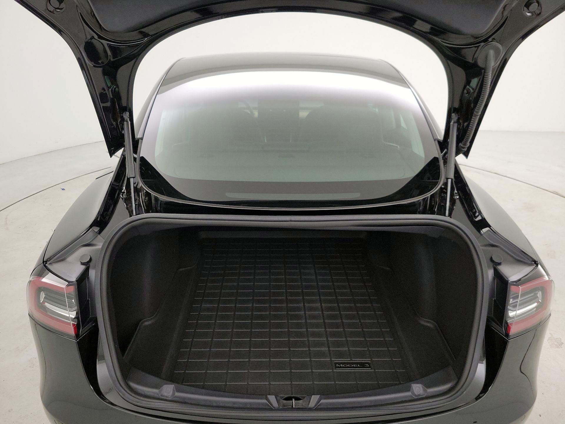 Thumbnail: 2020 Tesla Model 3 - 19