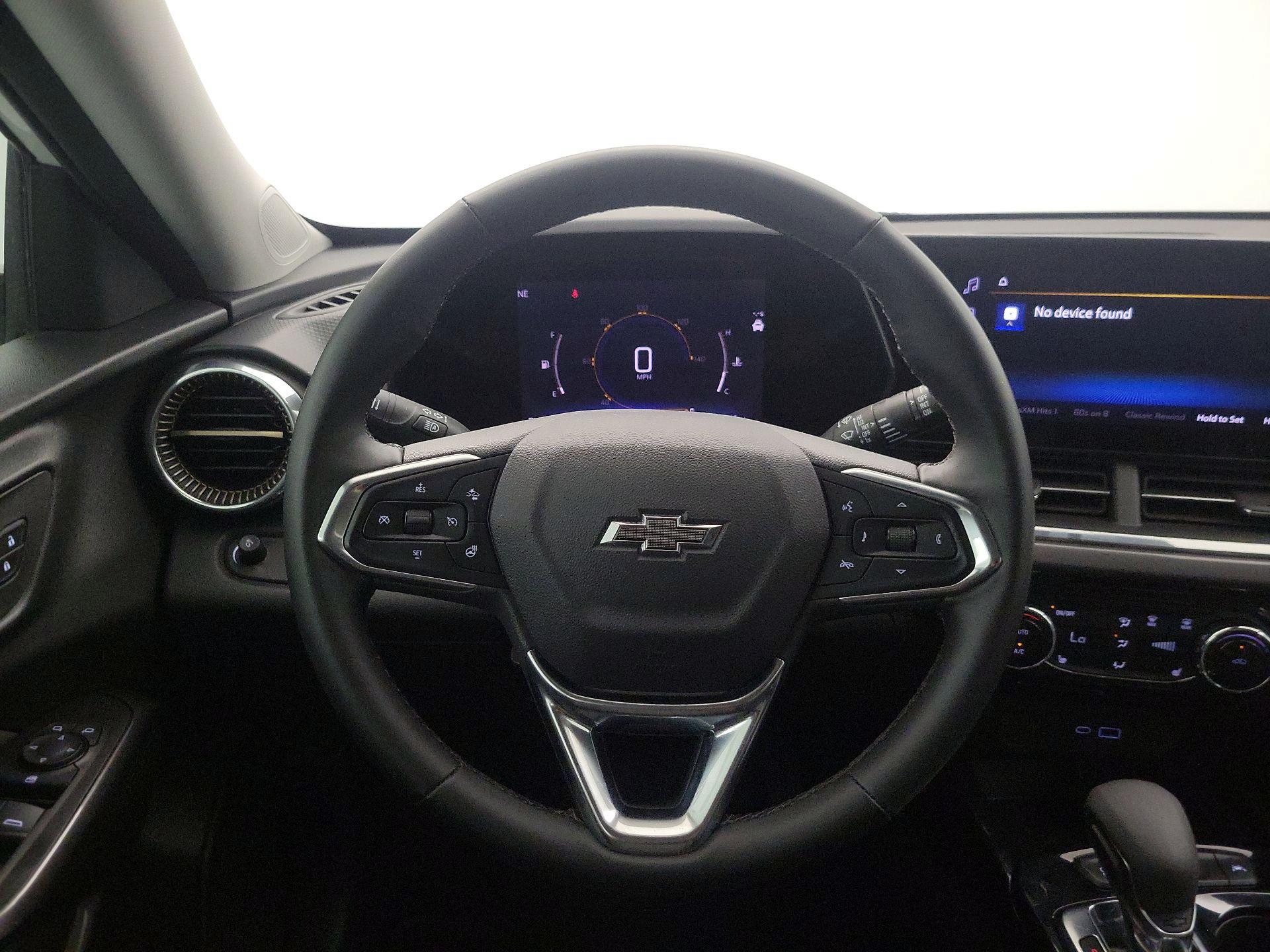 Thumbnail: 2025 Chevrolet Trax - 10