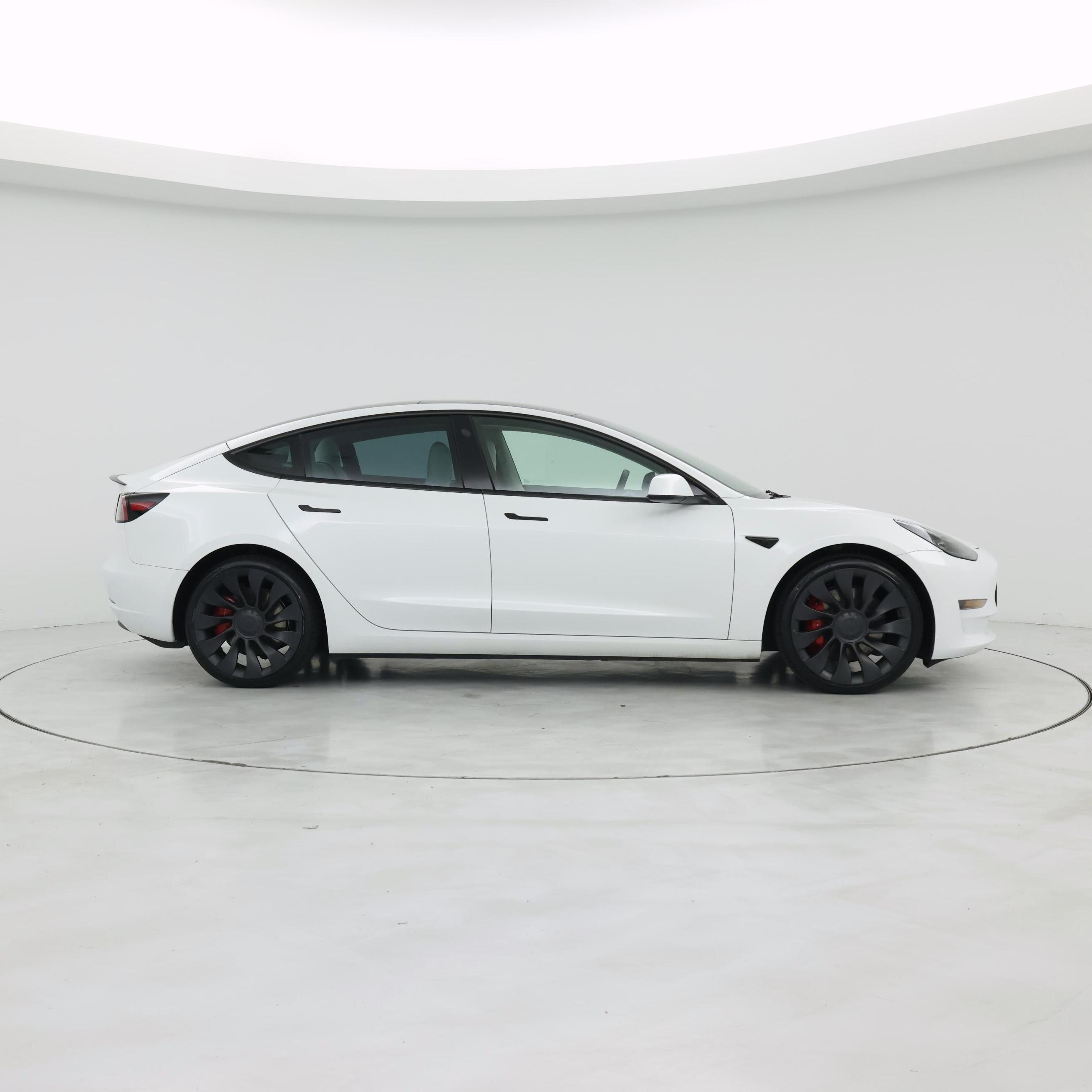 Thumbnail: 2023 Tesla Model 3 - 7