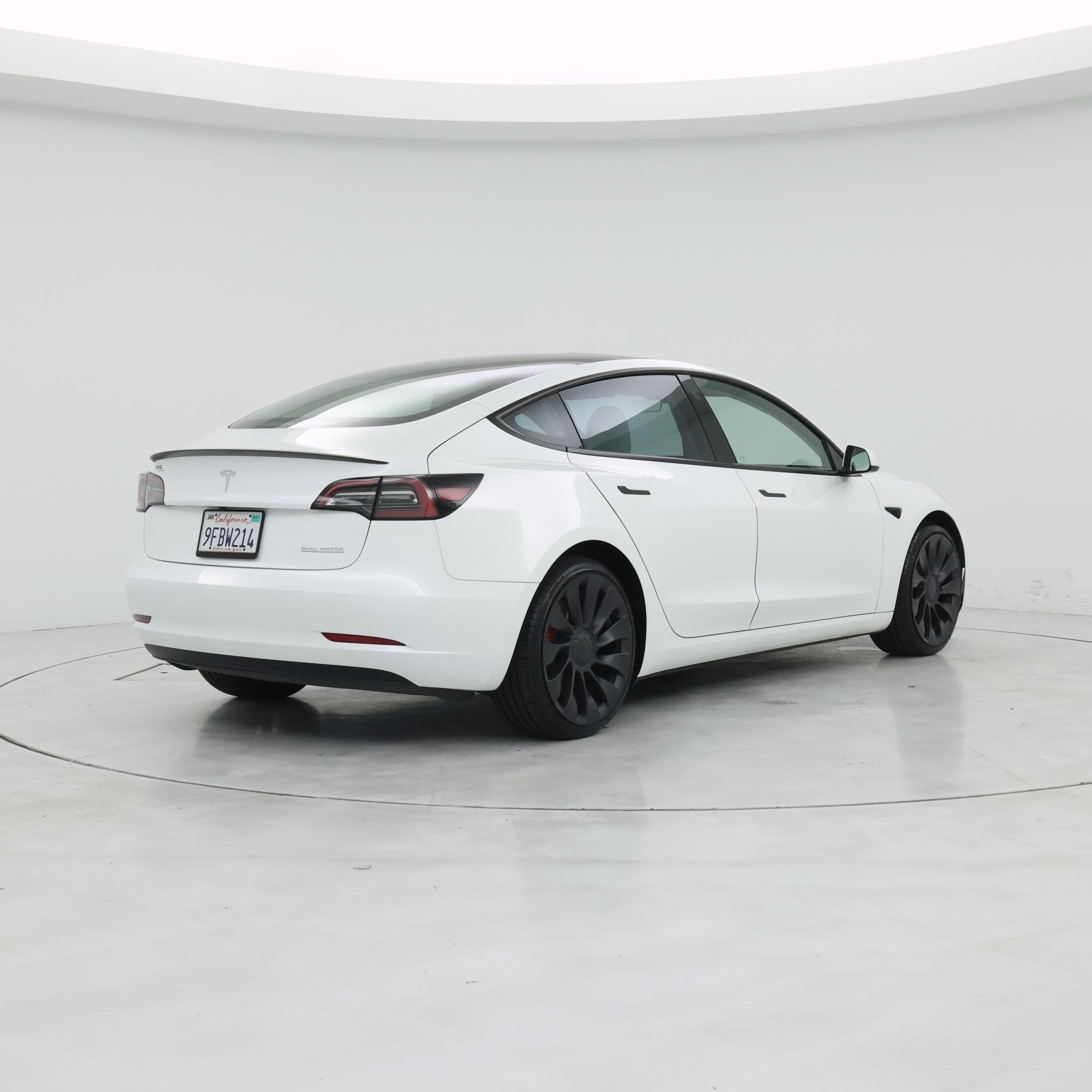 Thumbnail: 2023 Tesla Model 3 - 8