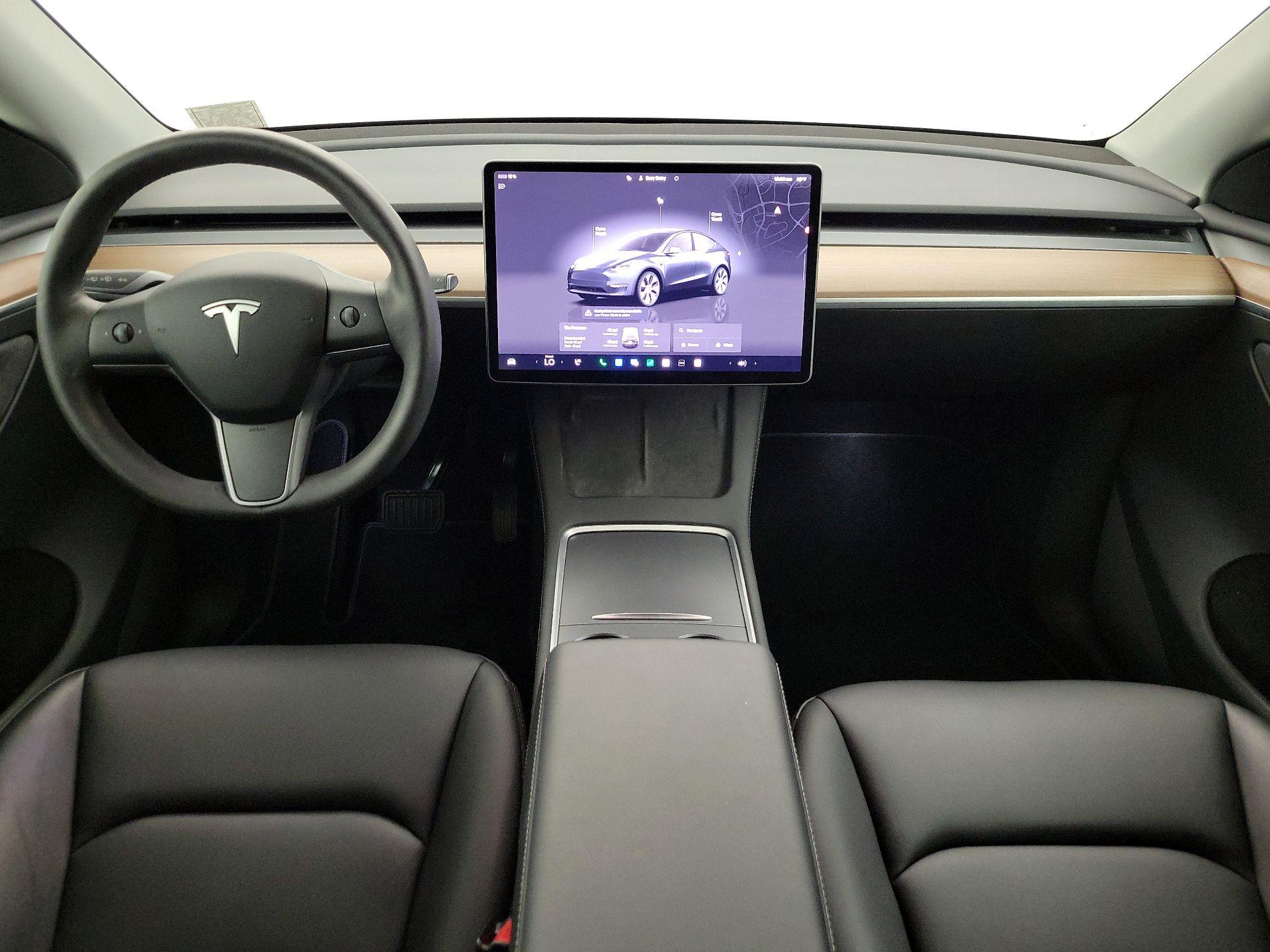 Thumbnail: 2023 Tesla Model Y - 9