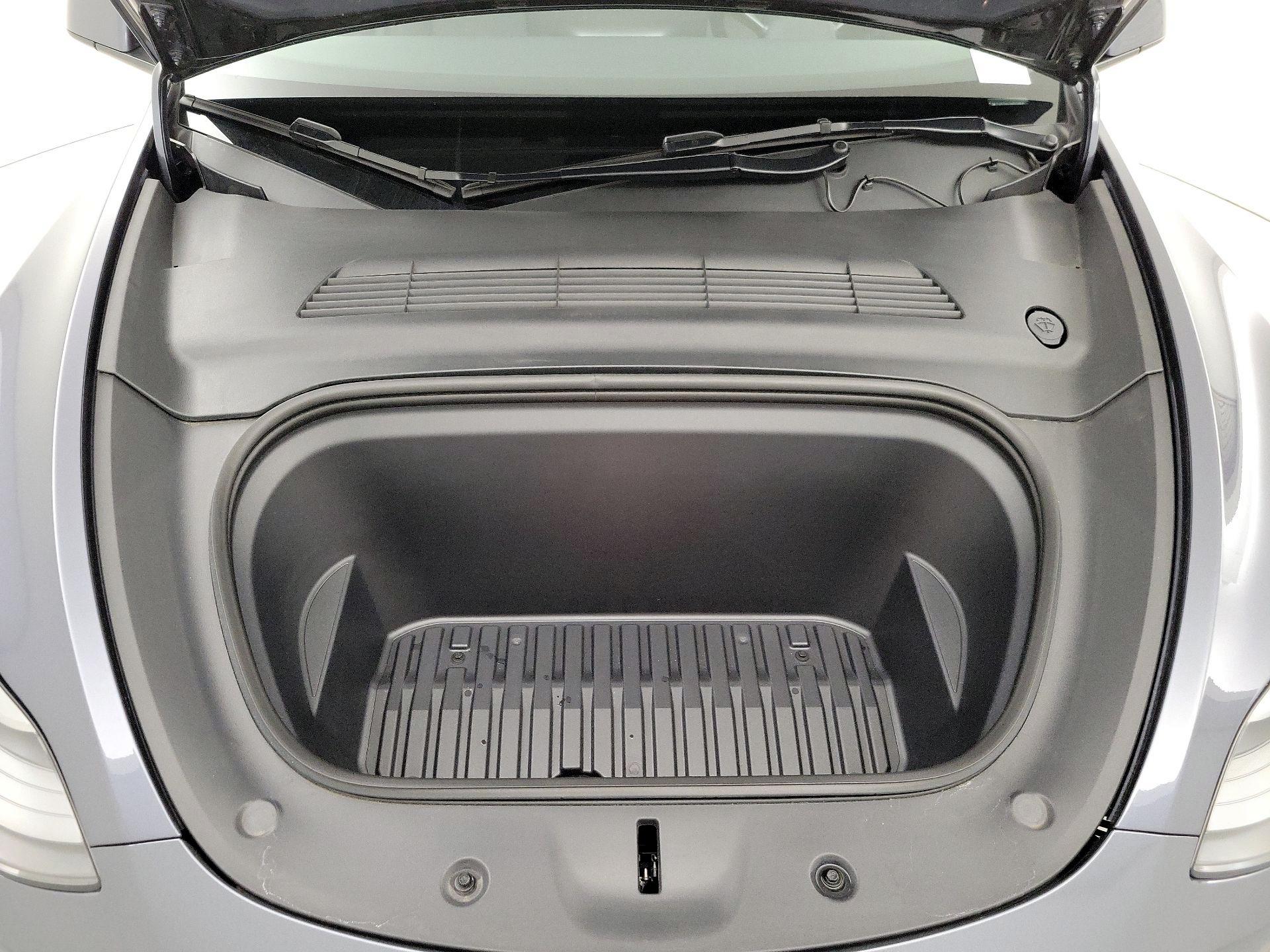 Thumbnail: 2023 Tesla Model Y - 20