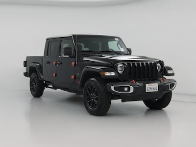 2022 Jeep Gladiator Sport