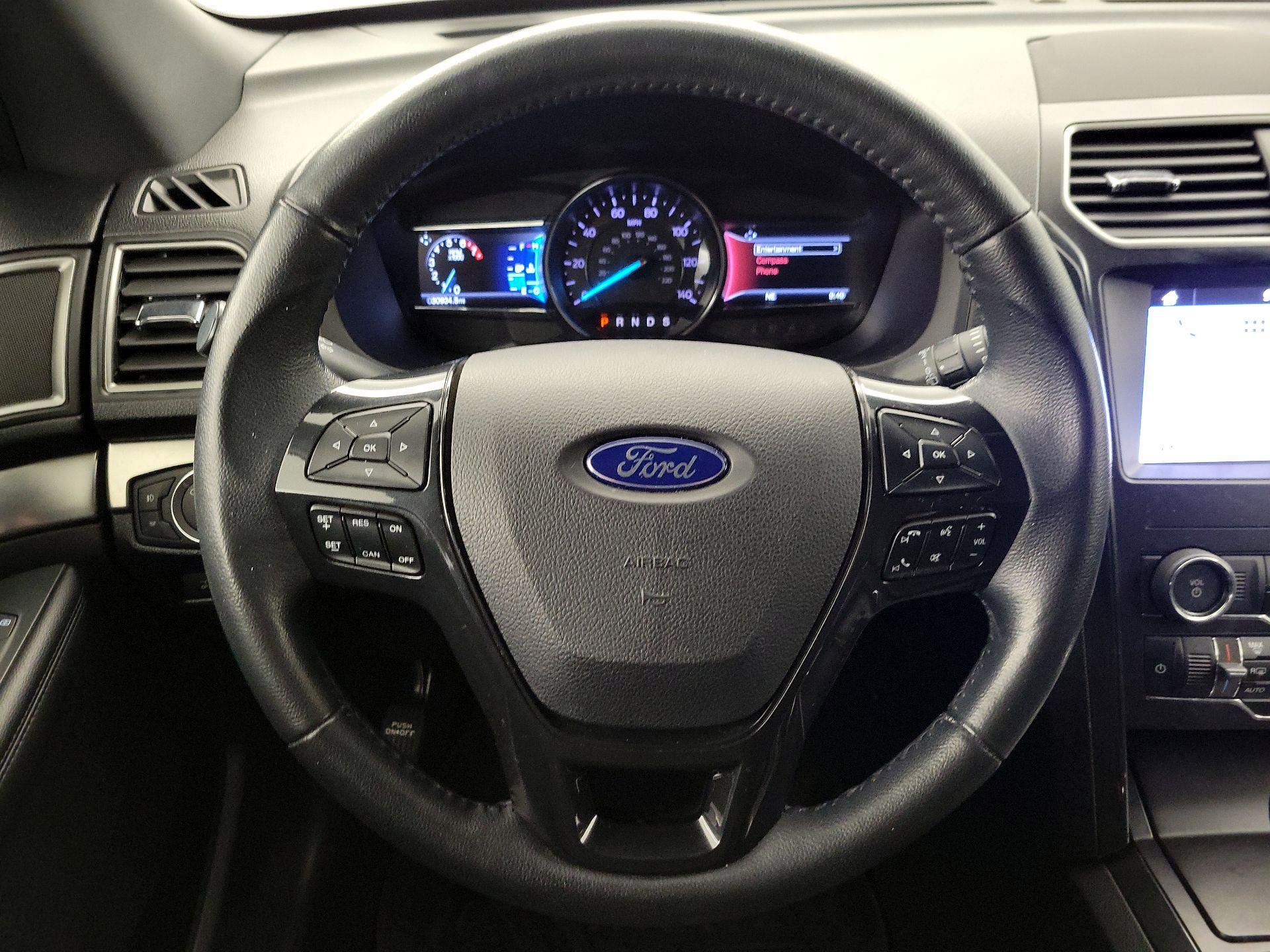 Thumbnail: 2019 Ford Explorer - 10
