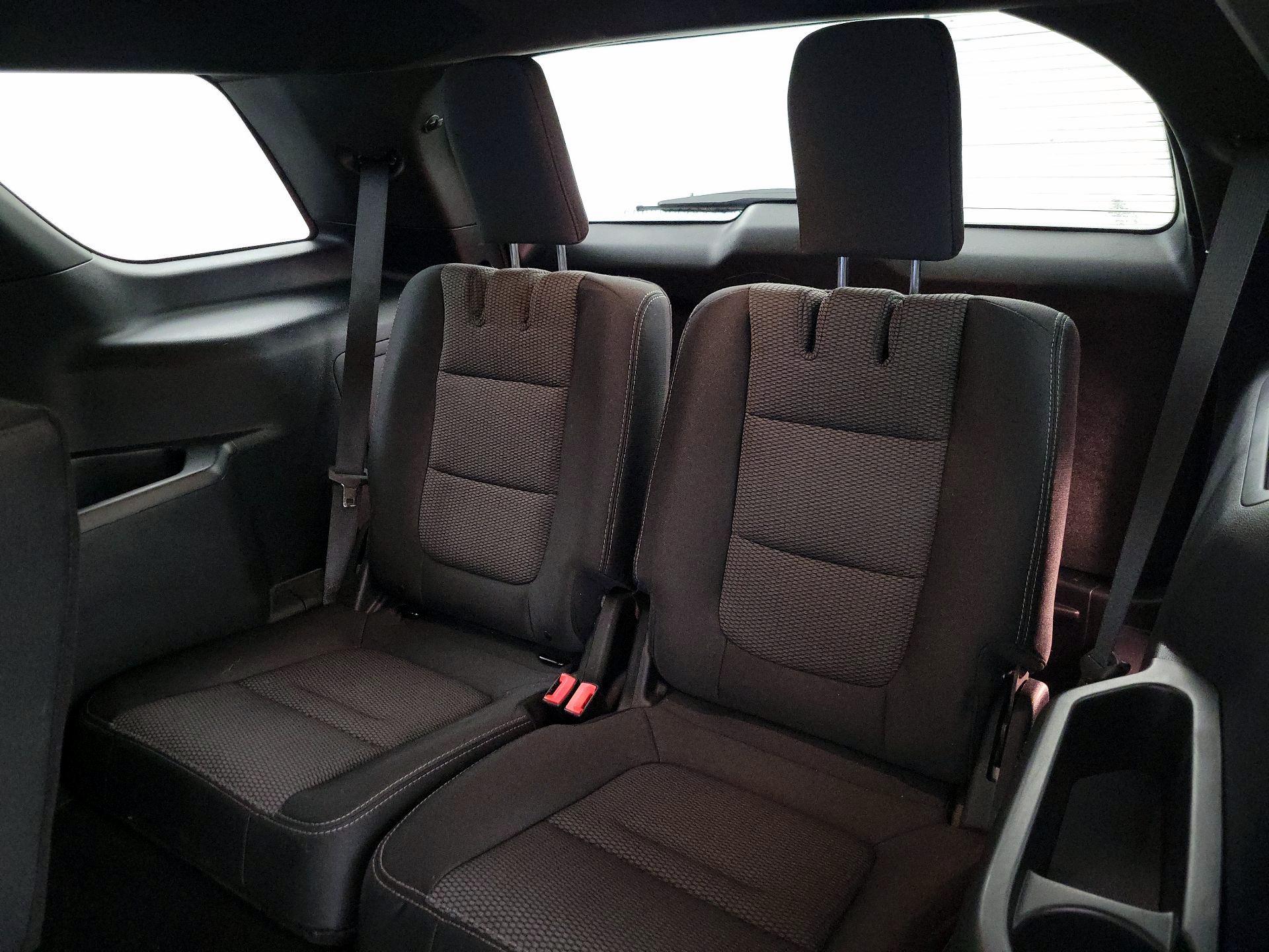 Thumbnail: 2019 Ford Explorer - 20