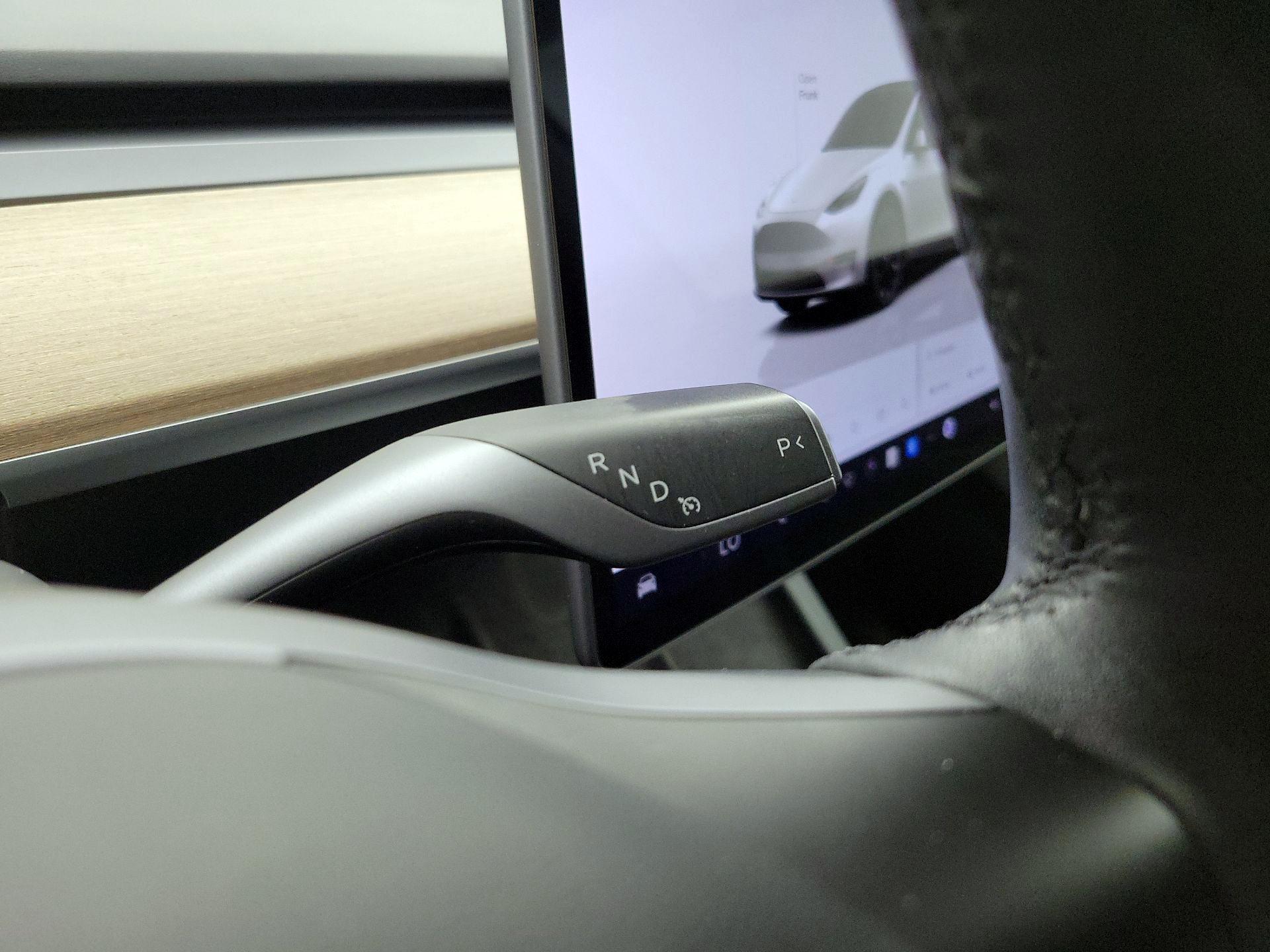Thumbnail: 2023 Tesla Model Y - 17