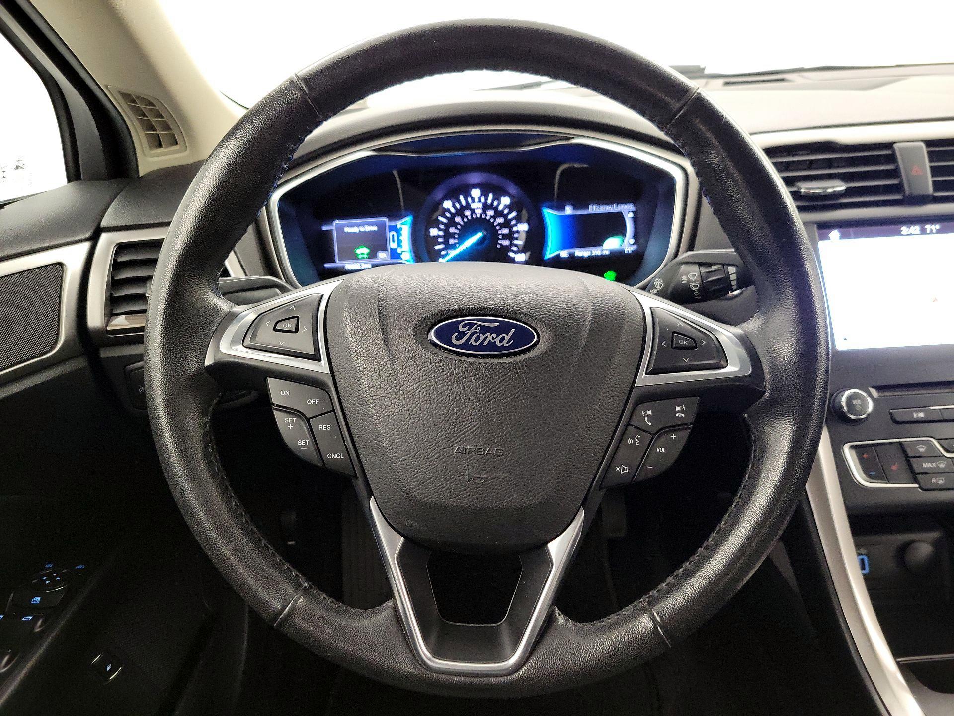 Thumbnail: 2018 Ford Fusion - 10