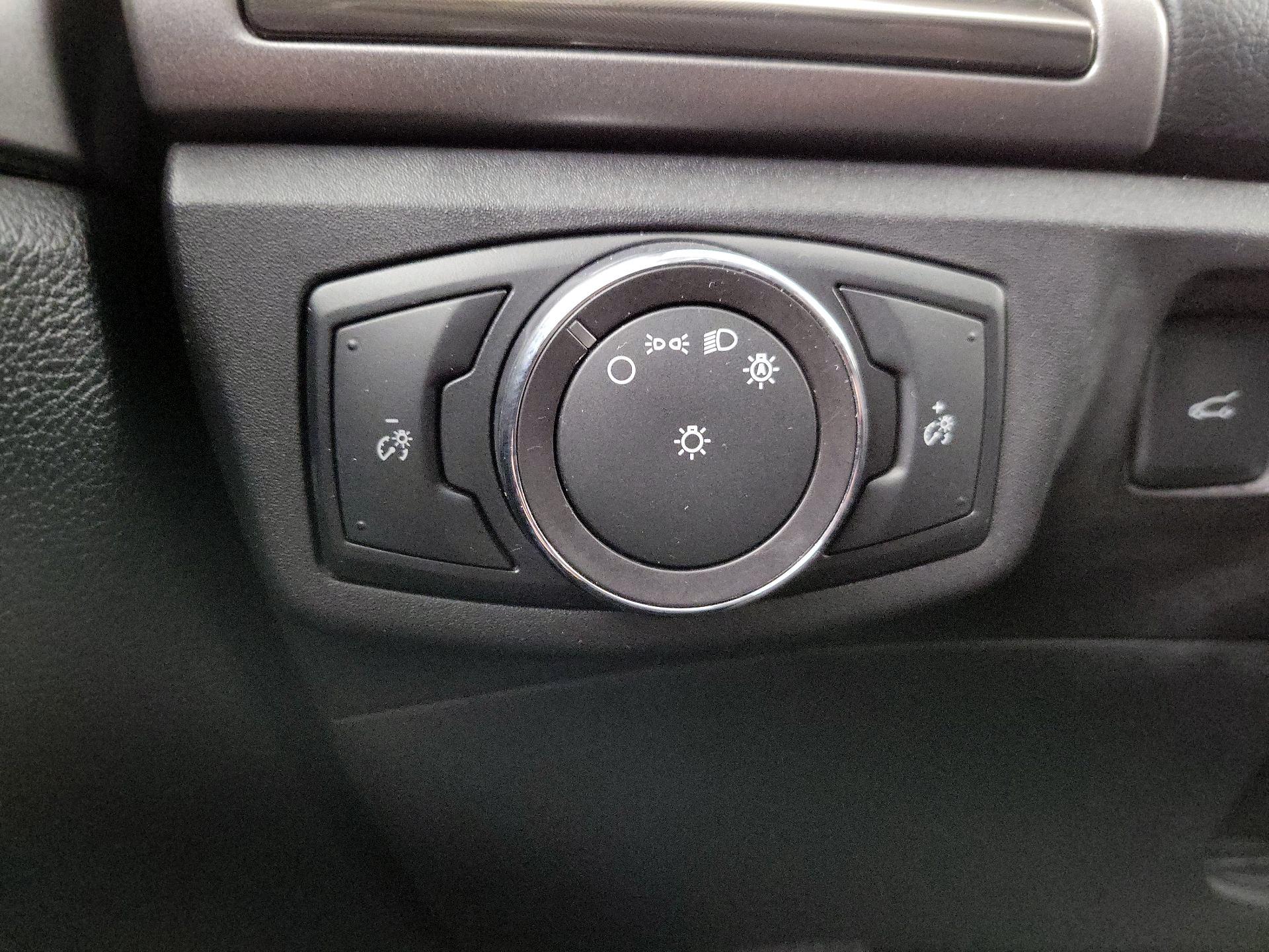 Thumbnail: 2018 Ford Fusion - 13