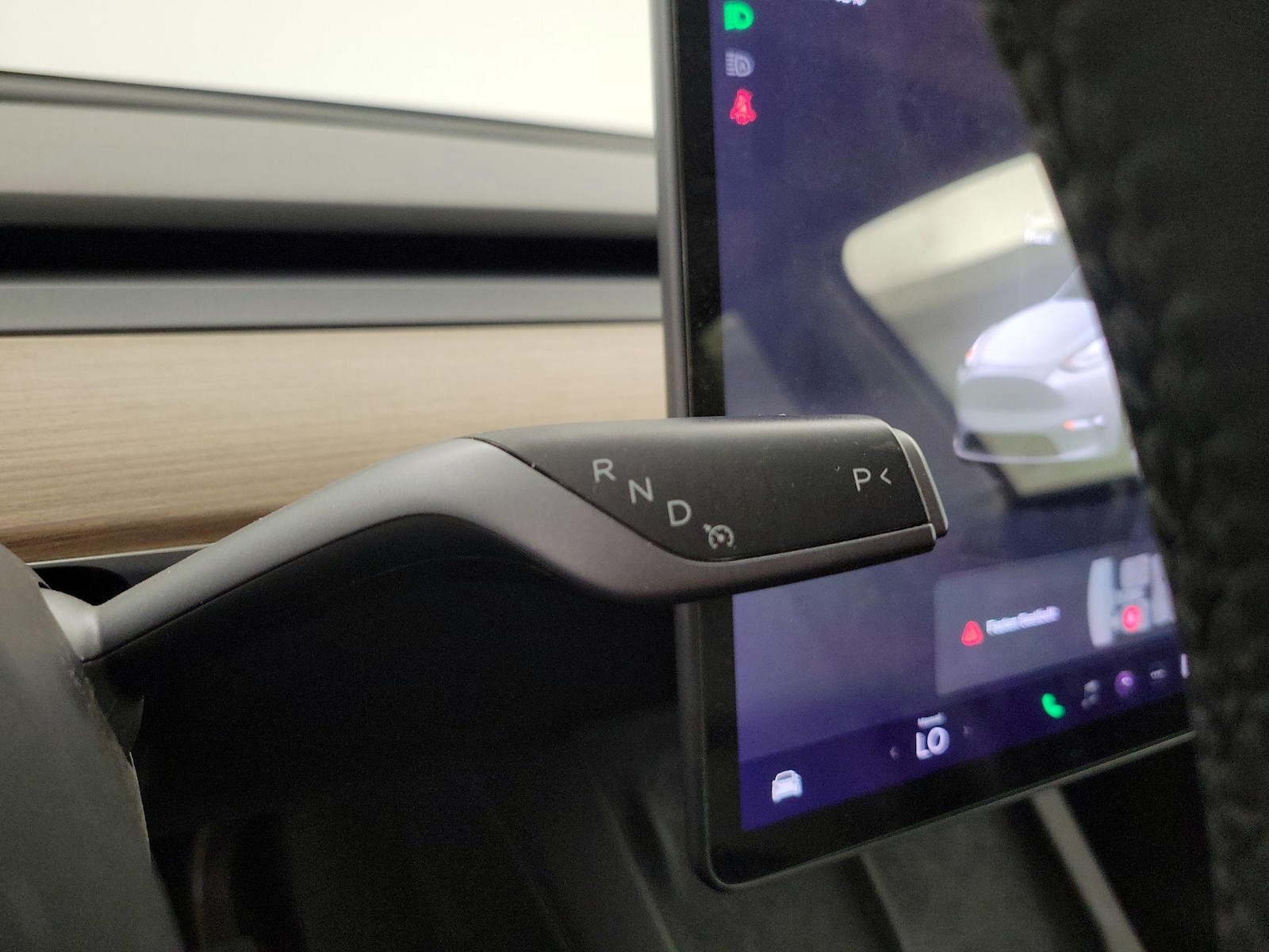 2022 Tesla Model Y Long Range - Photo 18
