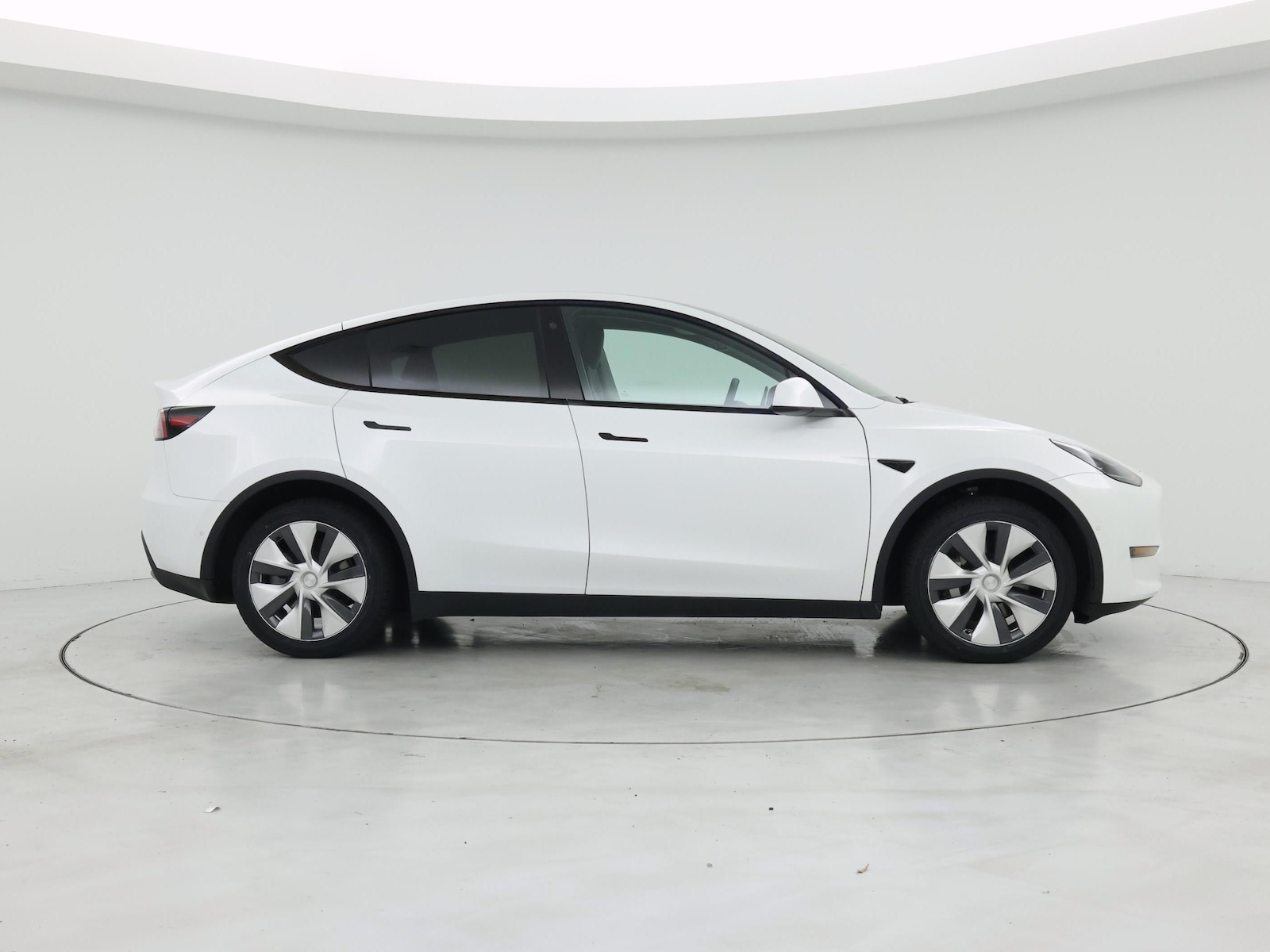 2022 Tesla Model Y Long Range - Photo 8