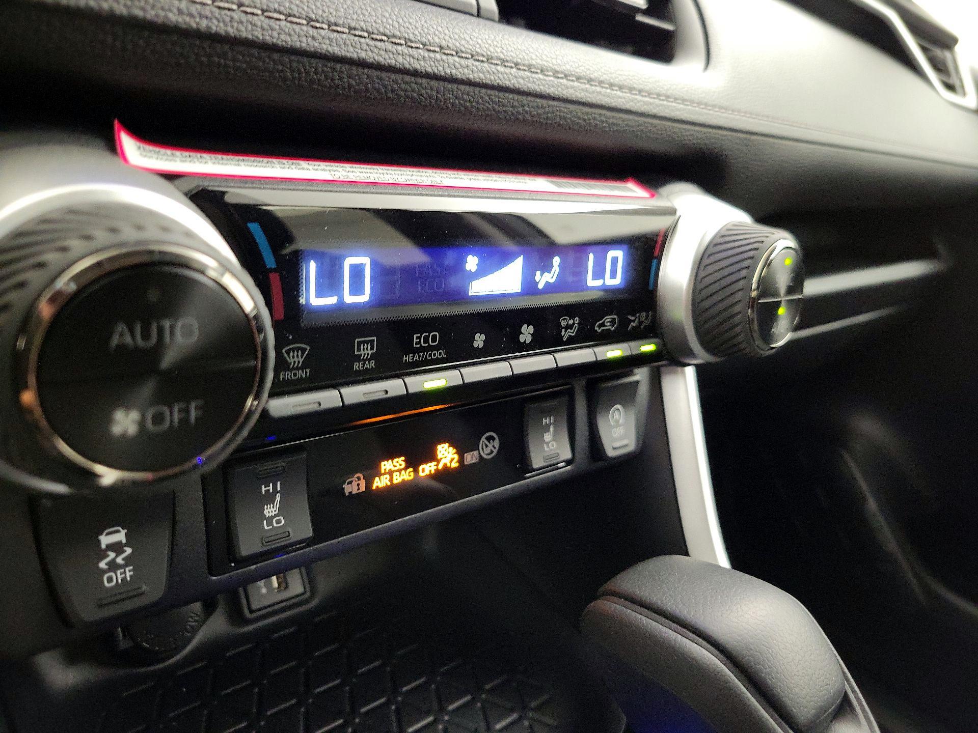 Thumbnail: 2024 Toyota RAV4 - 16