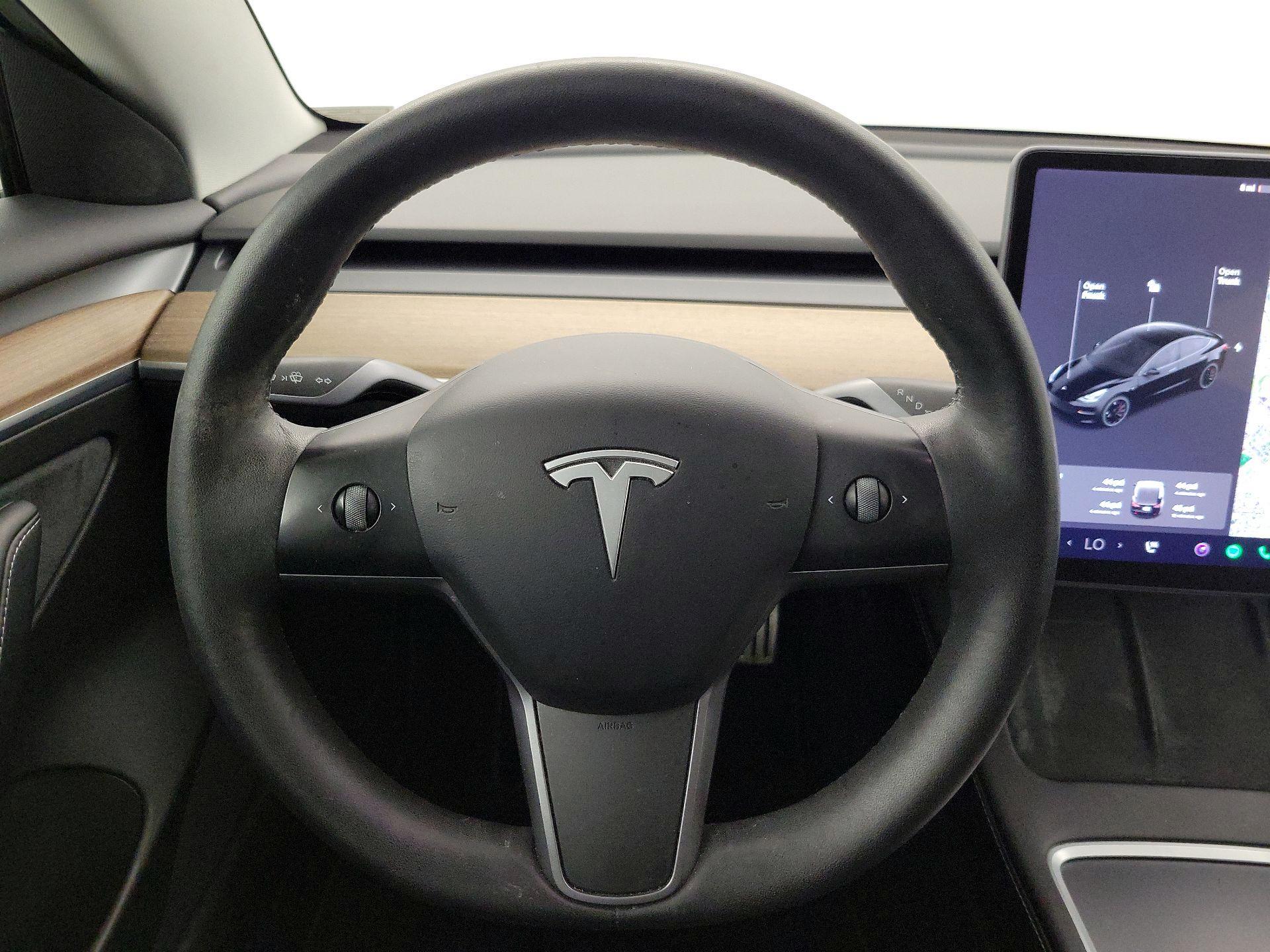 Thumbnail: 2022 Tesla Model 3 - 10