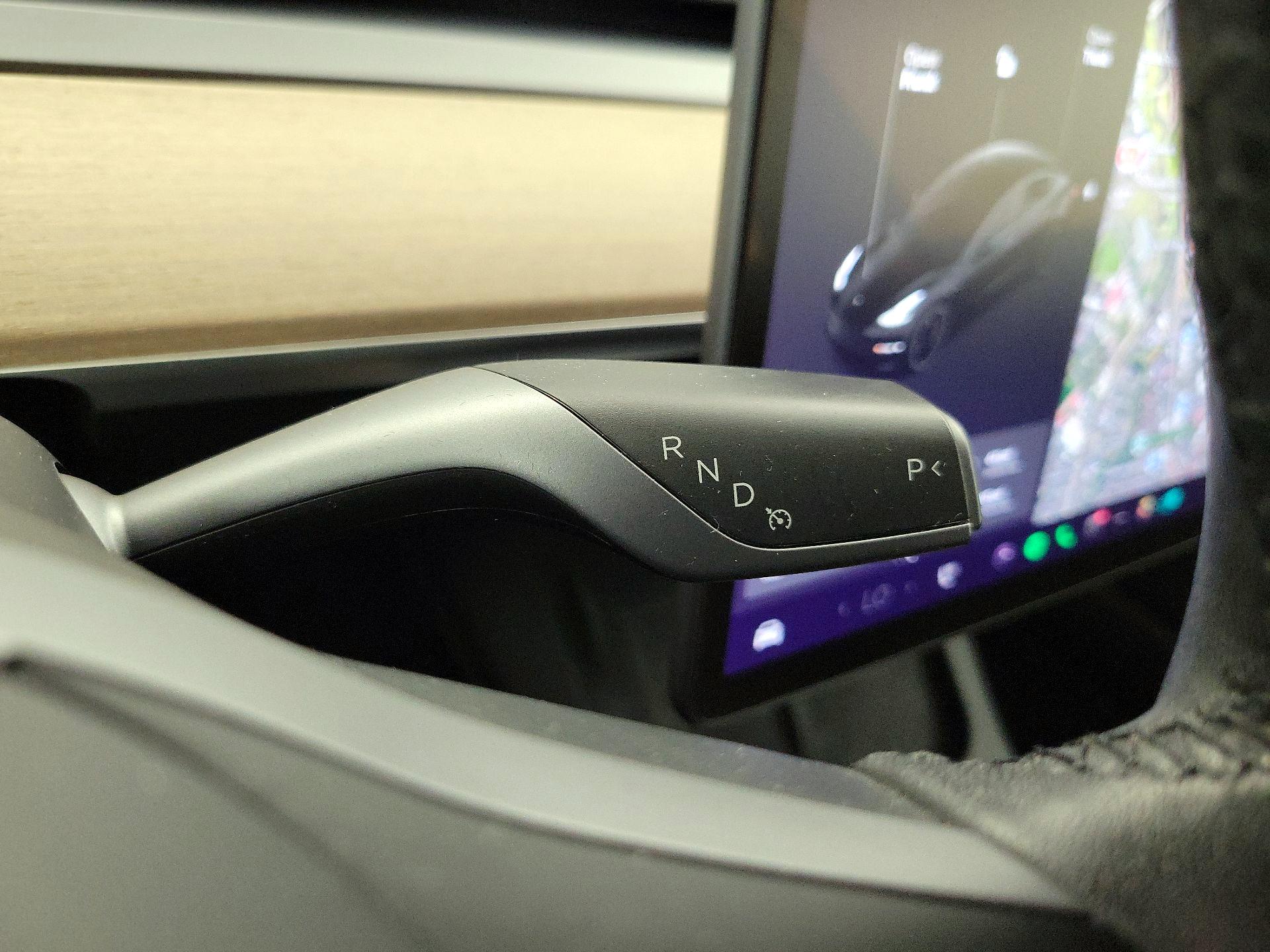 Thumbnail: 2022 Tesla Model 3 - 17