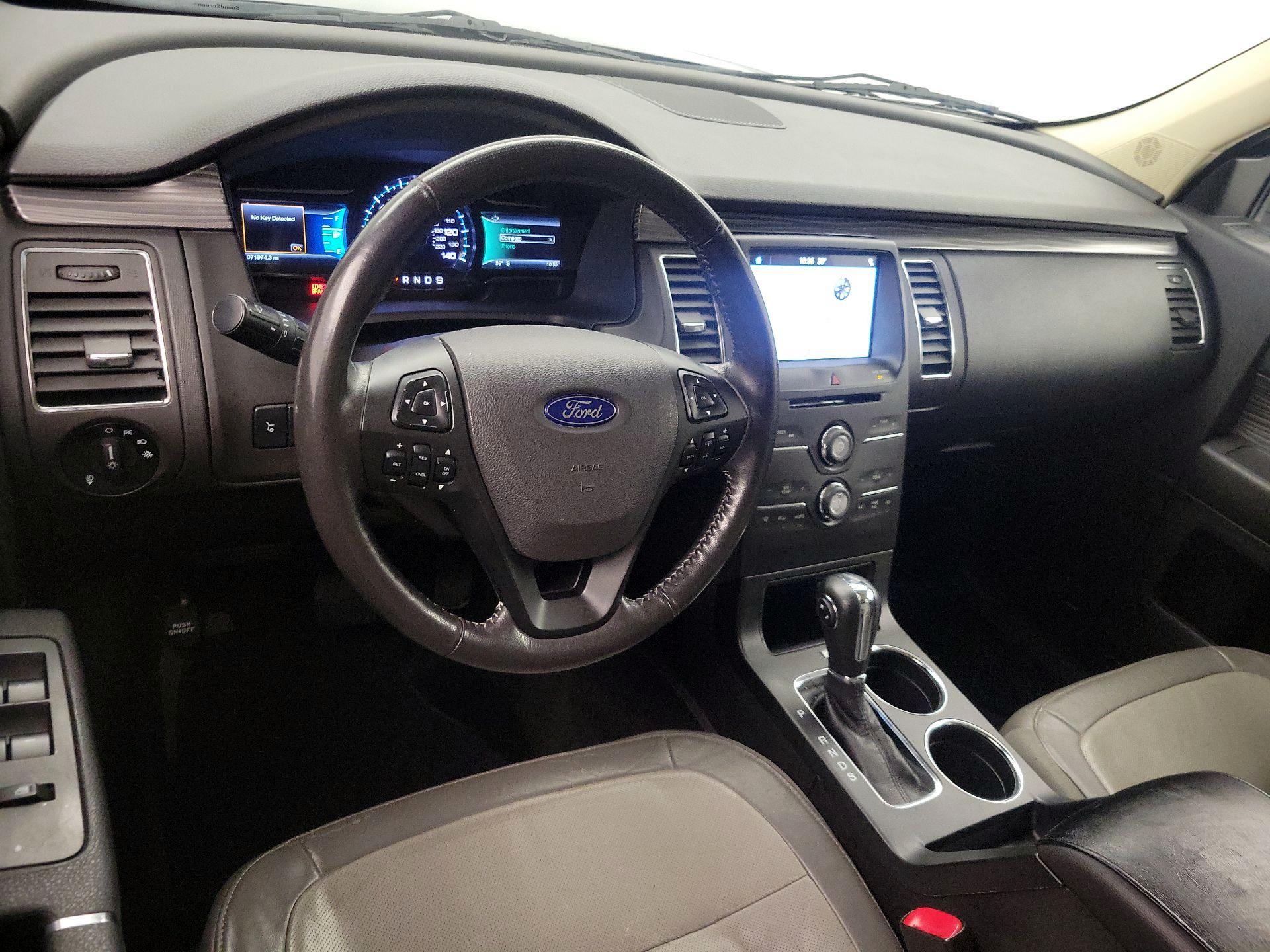 Thumbnail: 2016 Ford Flex - 9