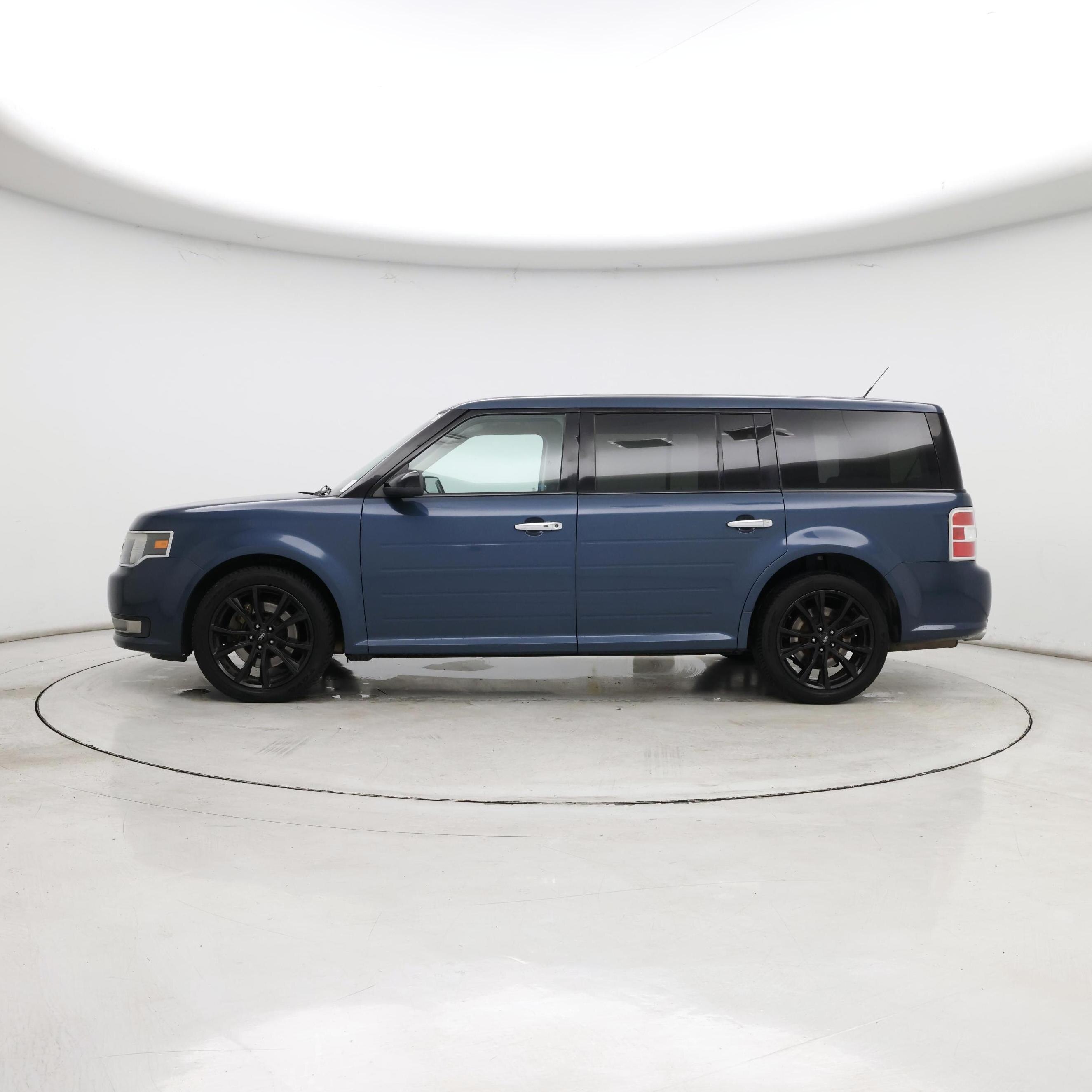 Thumbnail: 2016 Ford Flex - 3