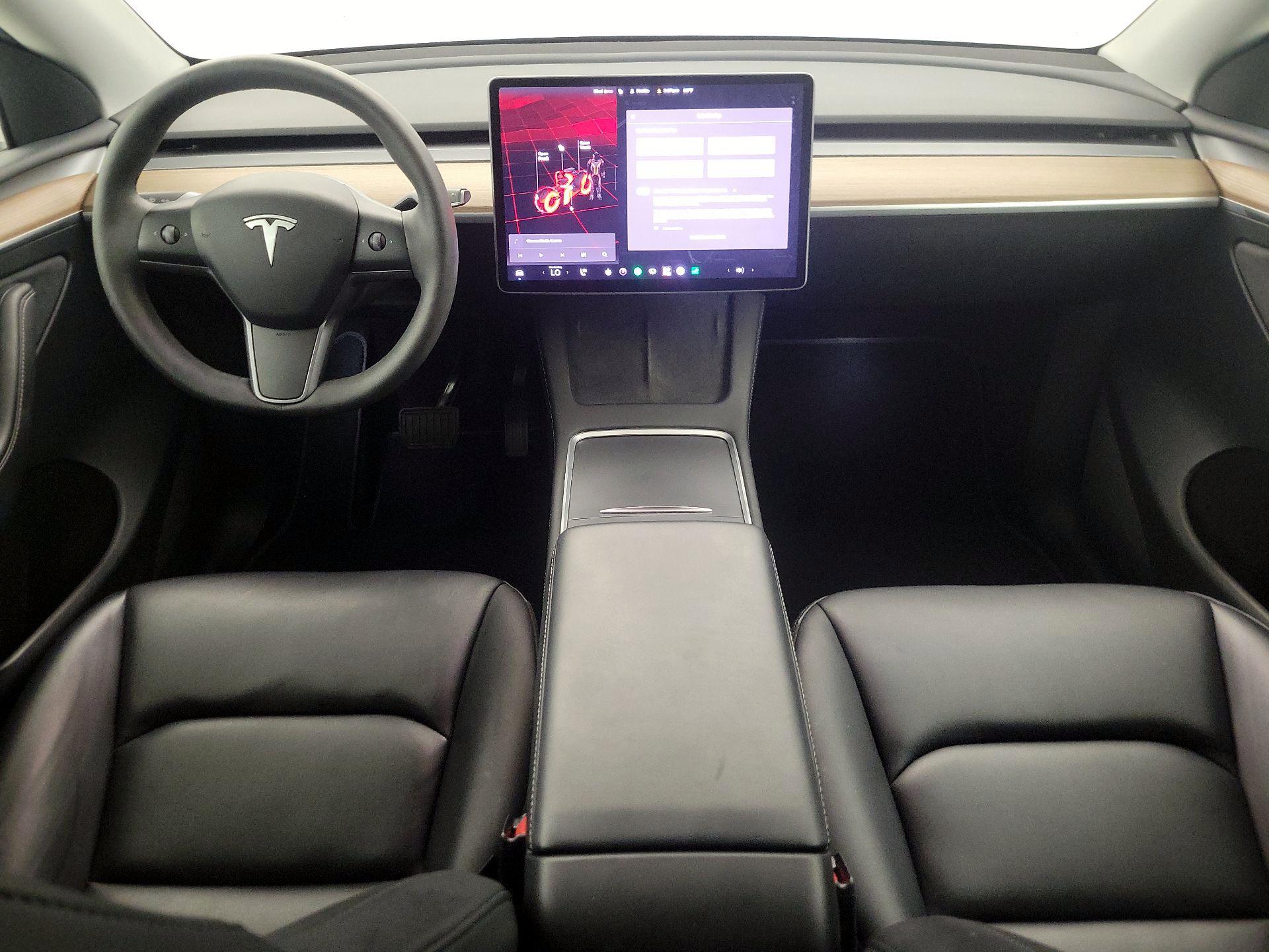 Thumbnail: 2023 Tesla Model Y - 9