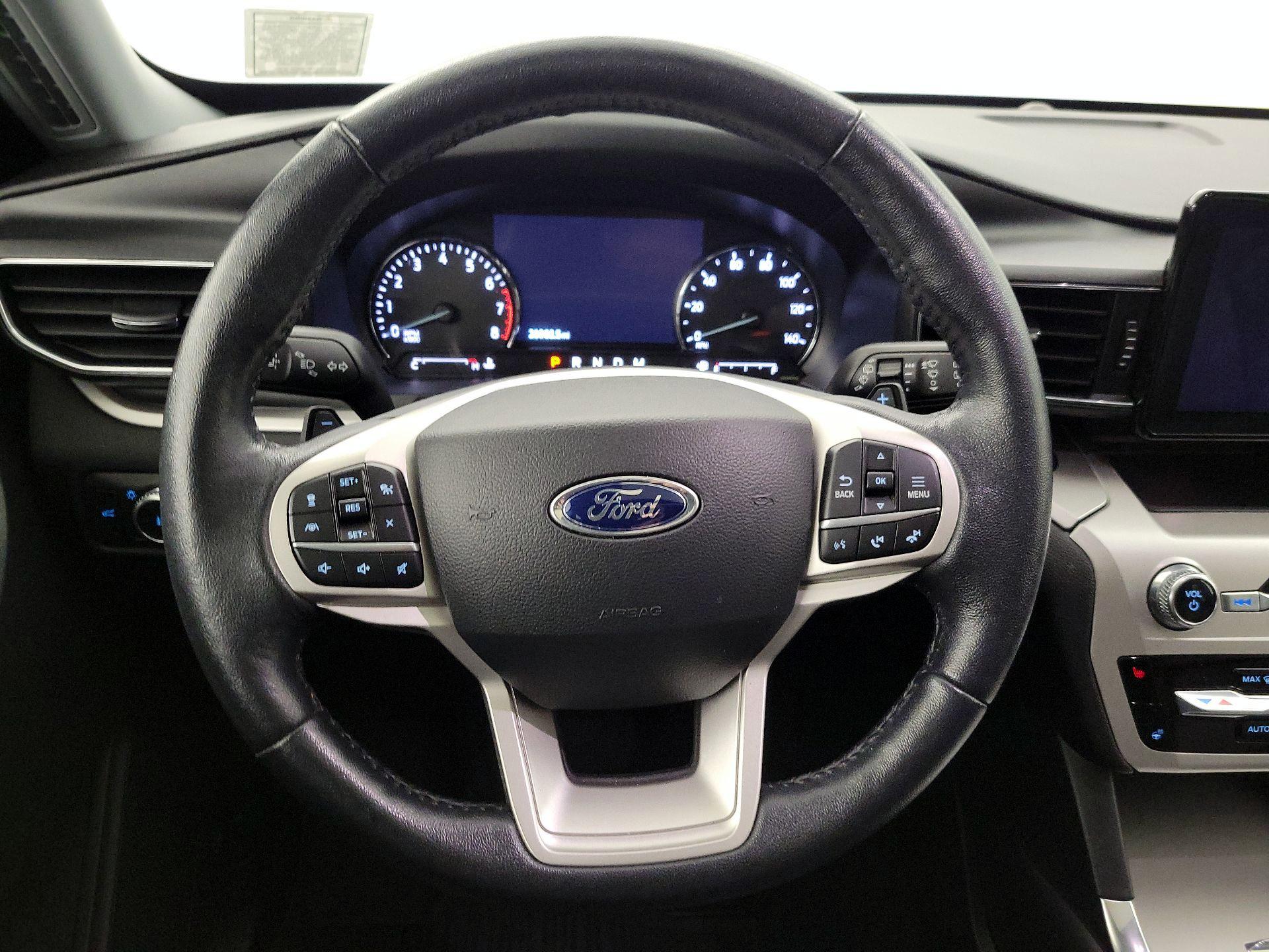 Thumbnail: 2021 Ford Explorer - 10