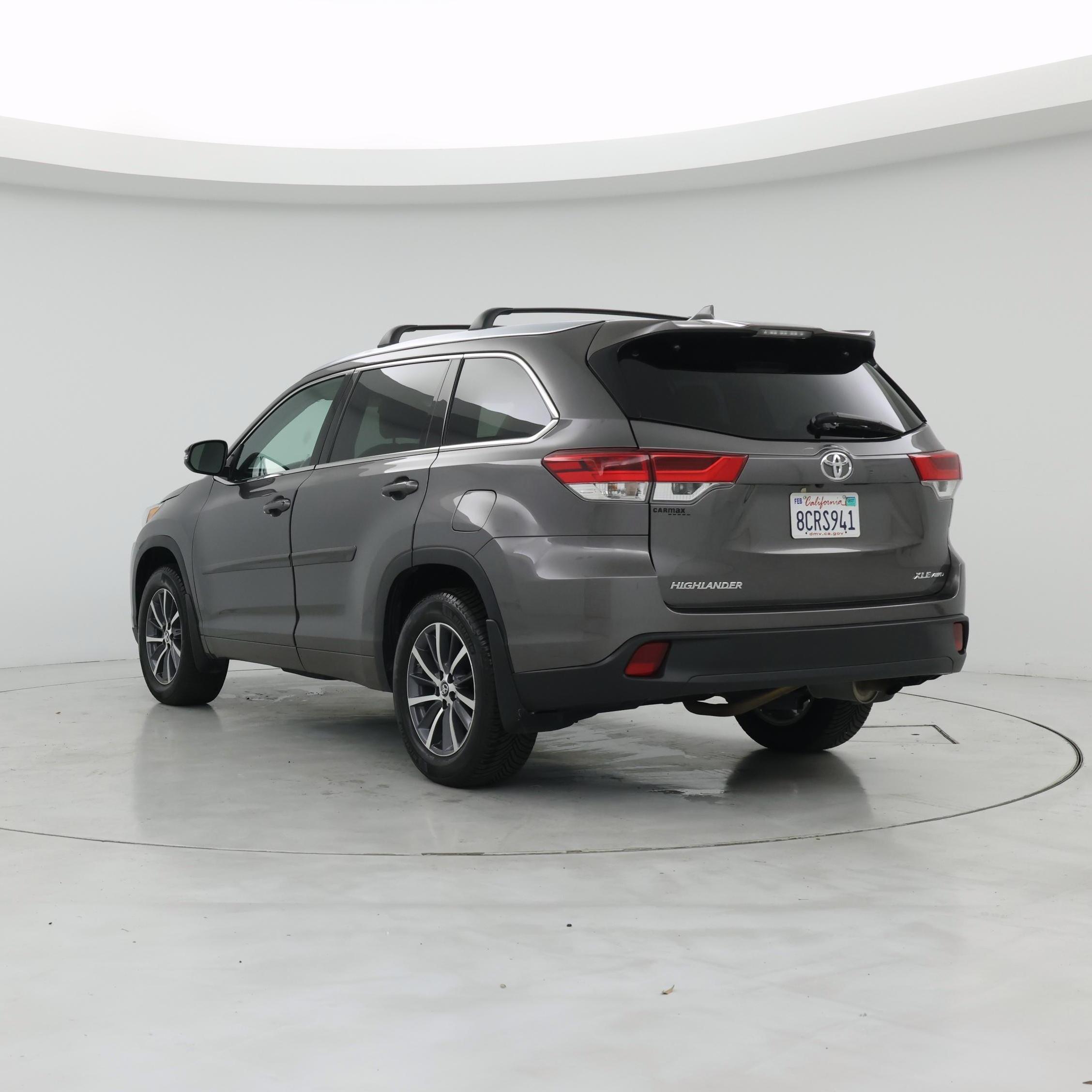 Thumbnail: 2018 Toyota Highlander - 2
