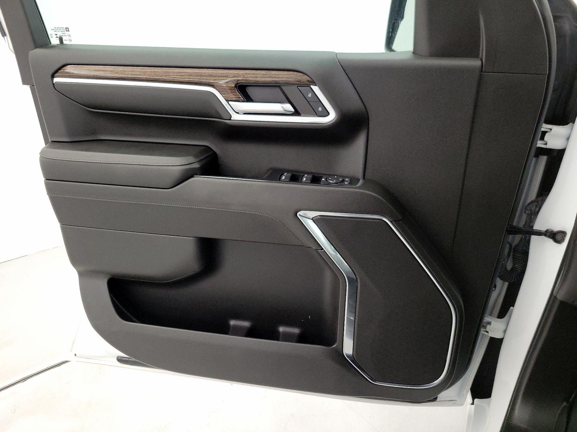 Thumbnail: 2024 GMC Sierra 1500 - 12