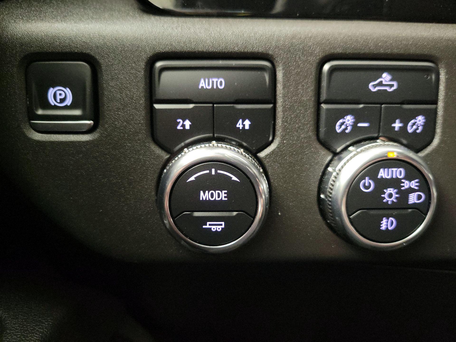 Thumbnail: 2024 GMC Sierra 1500 - 13
