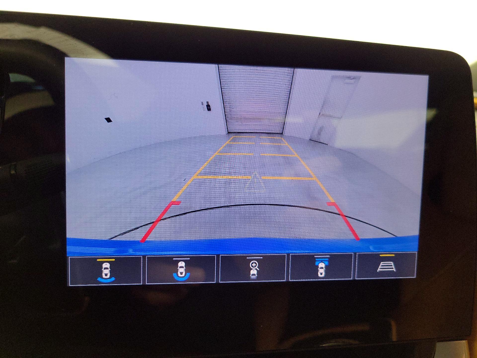 Thumbnail: 2020 Chevrolet Corvette - 15