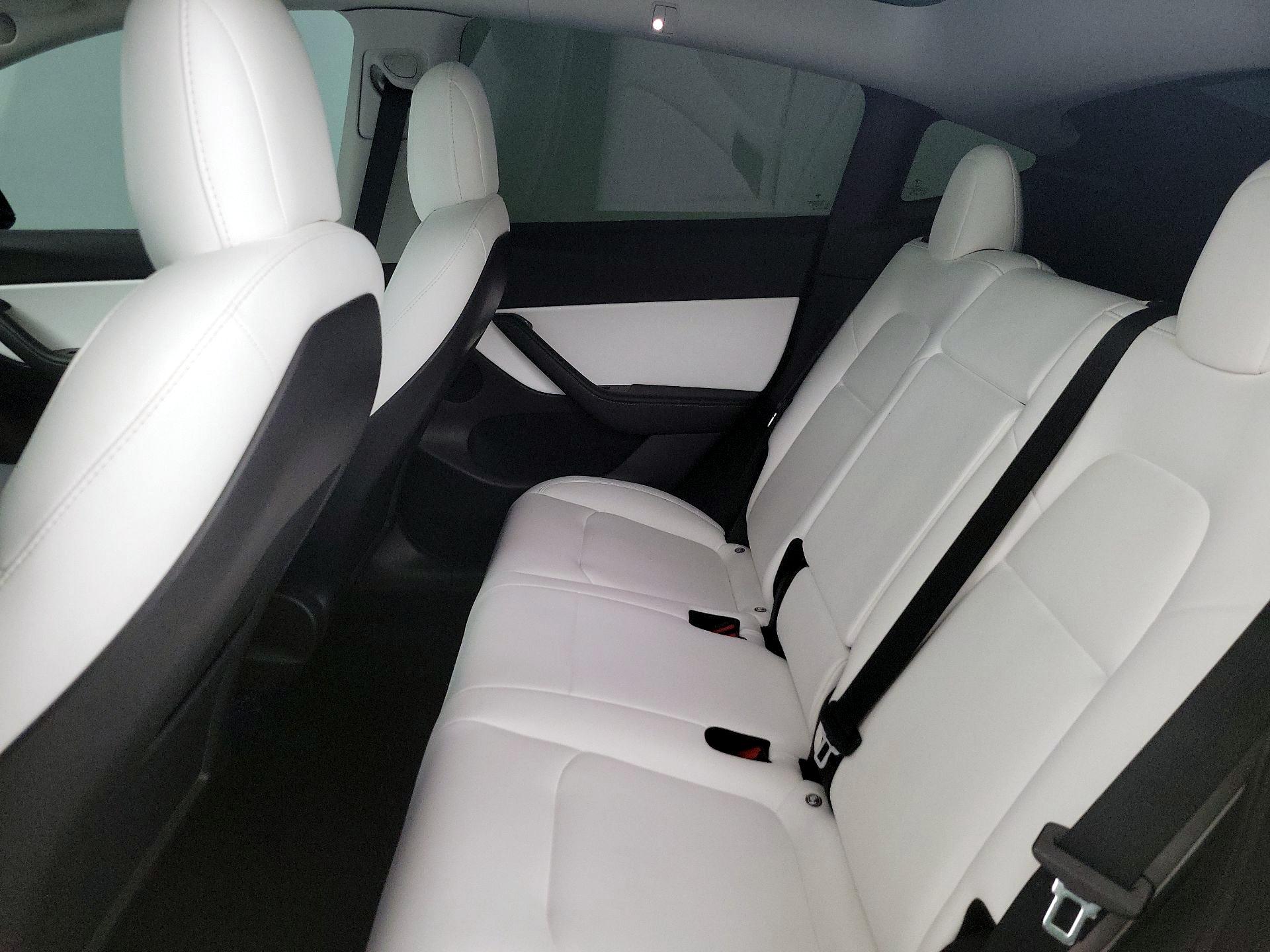 Thumbnail: 2022 Tesla Model Y - 18