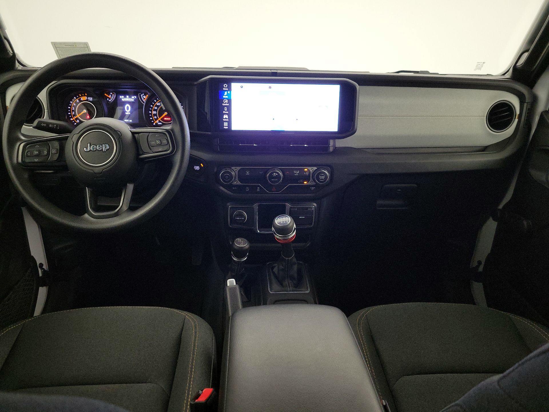 Thumbnail: 2024 Jeep Wrangler - 9