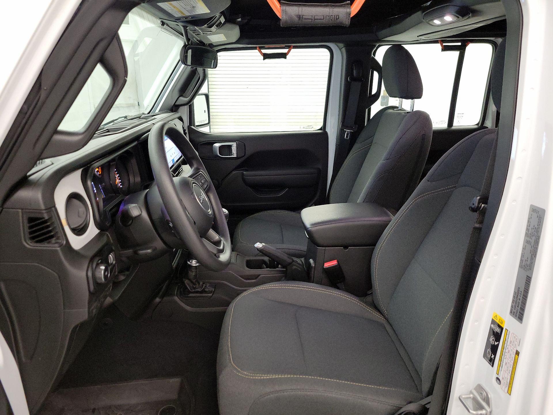 Thumbnail: 2024 Jeep Wrangler - 11