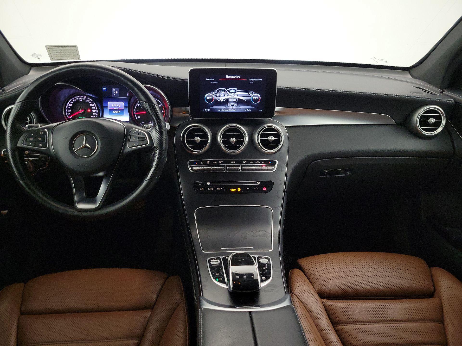 Thumbnail: 2018 Mercedes-Benz GLC - 9