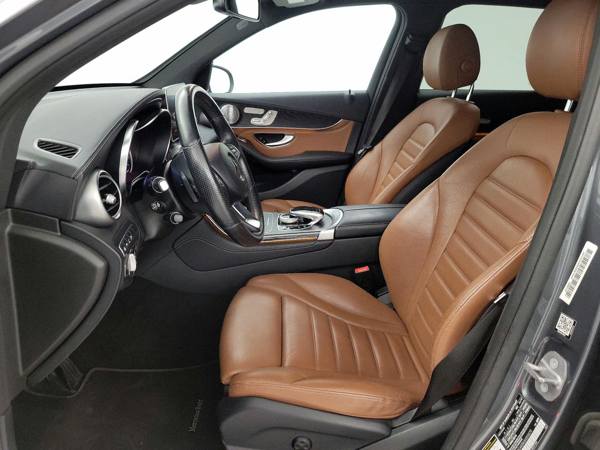 Thumbnail: 2018 Mercedes-Benz GLC - 11