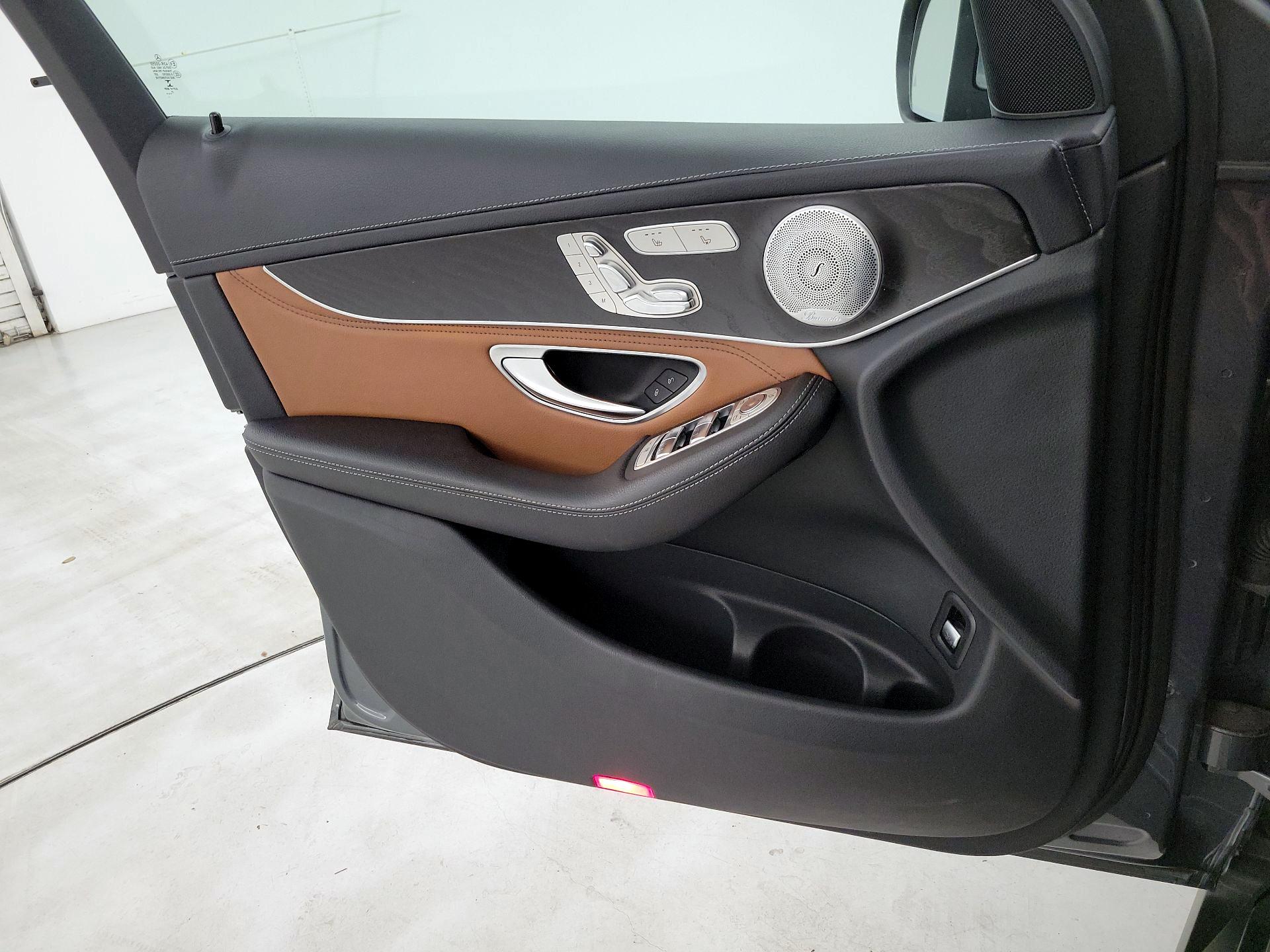 Thumbnail: 2018 Mercedes-Benz GLC - 12