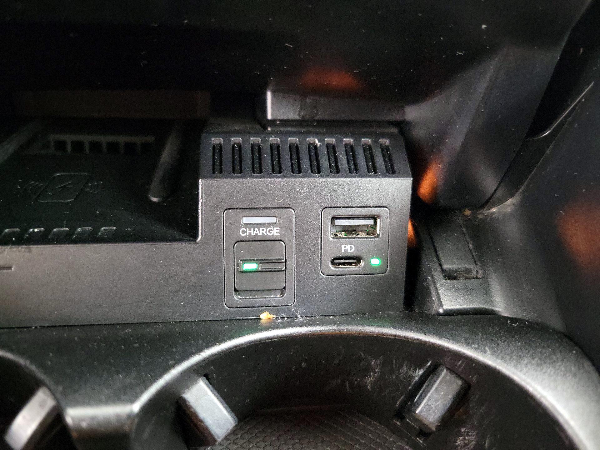 Thumbnail: 2018 Mercedes-Benz GLC - 18