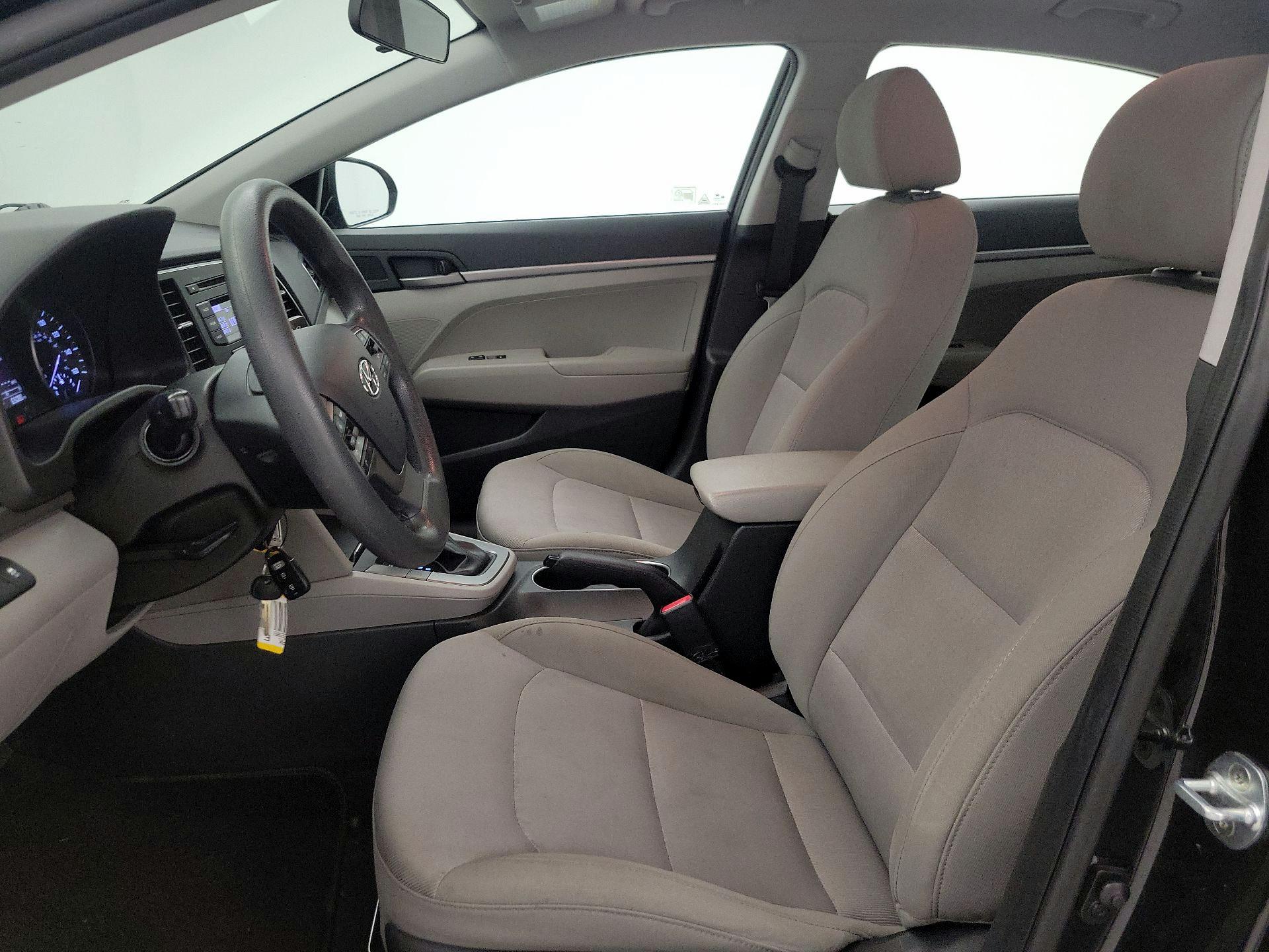 Thumbnail: 2018 Hyundai Elantra - 11