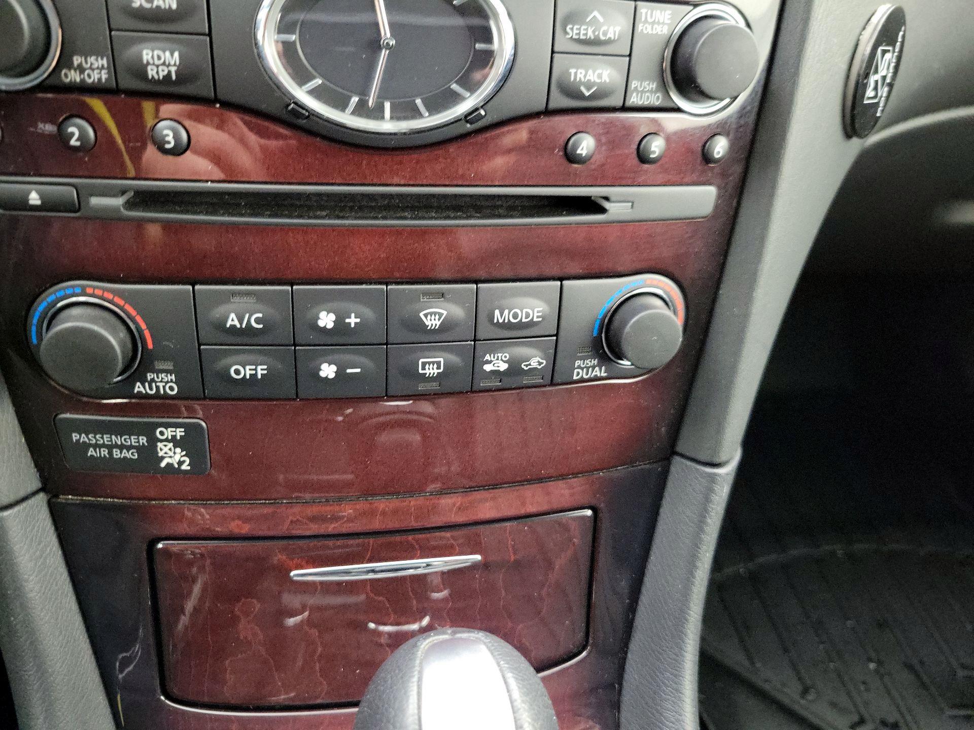 Thumbnail: 2017 INFINITI QX50 - 16