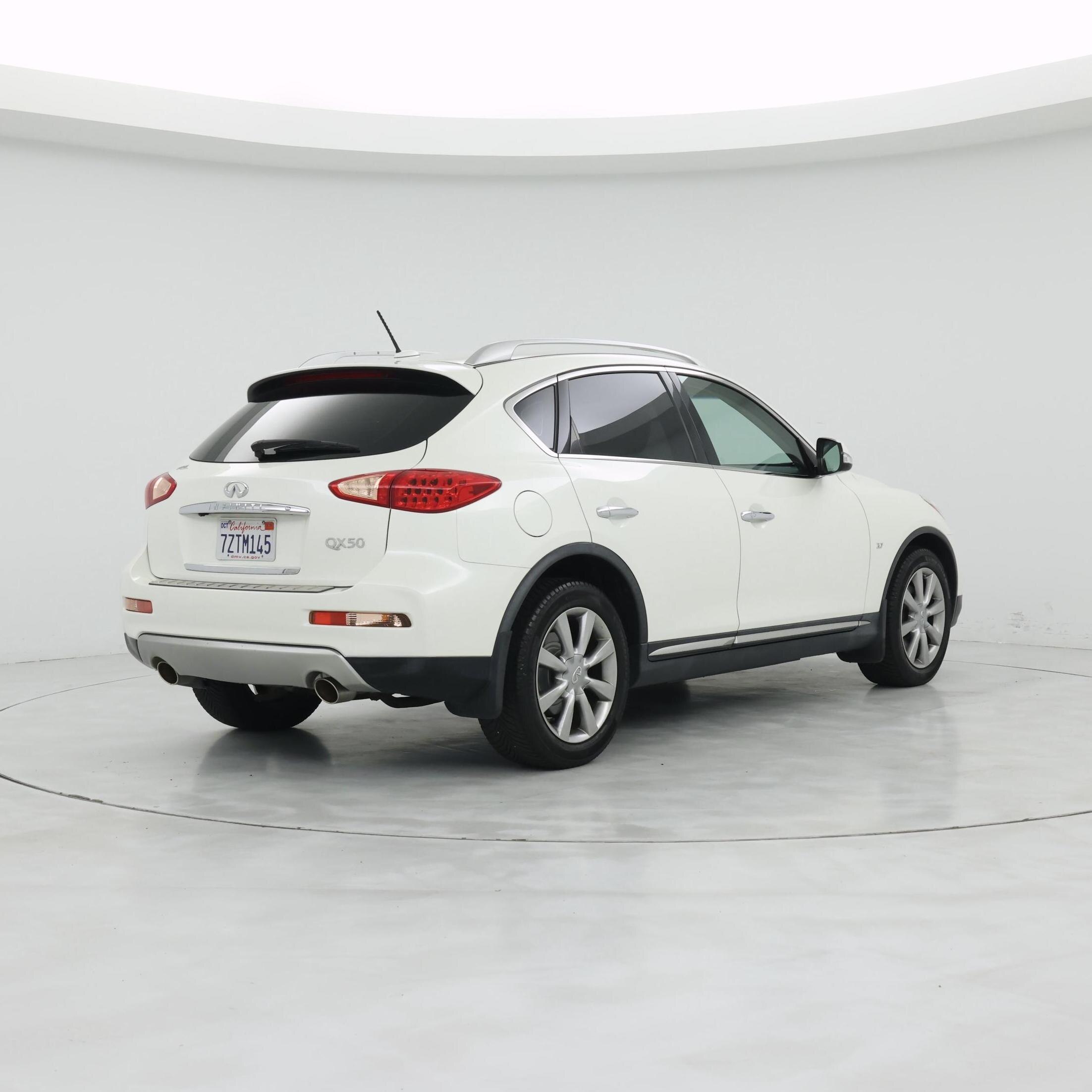Thumbnail: 2017 INFINITI QX50 - 8