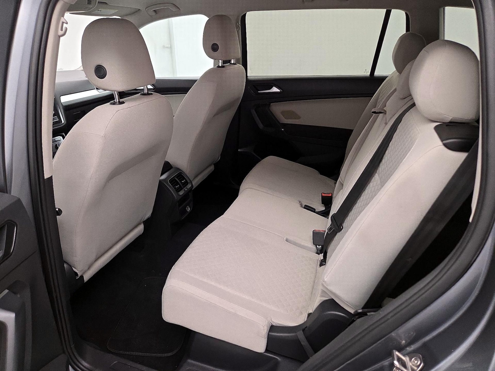 2018 Volkswagen Tiguan S - Photo 20