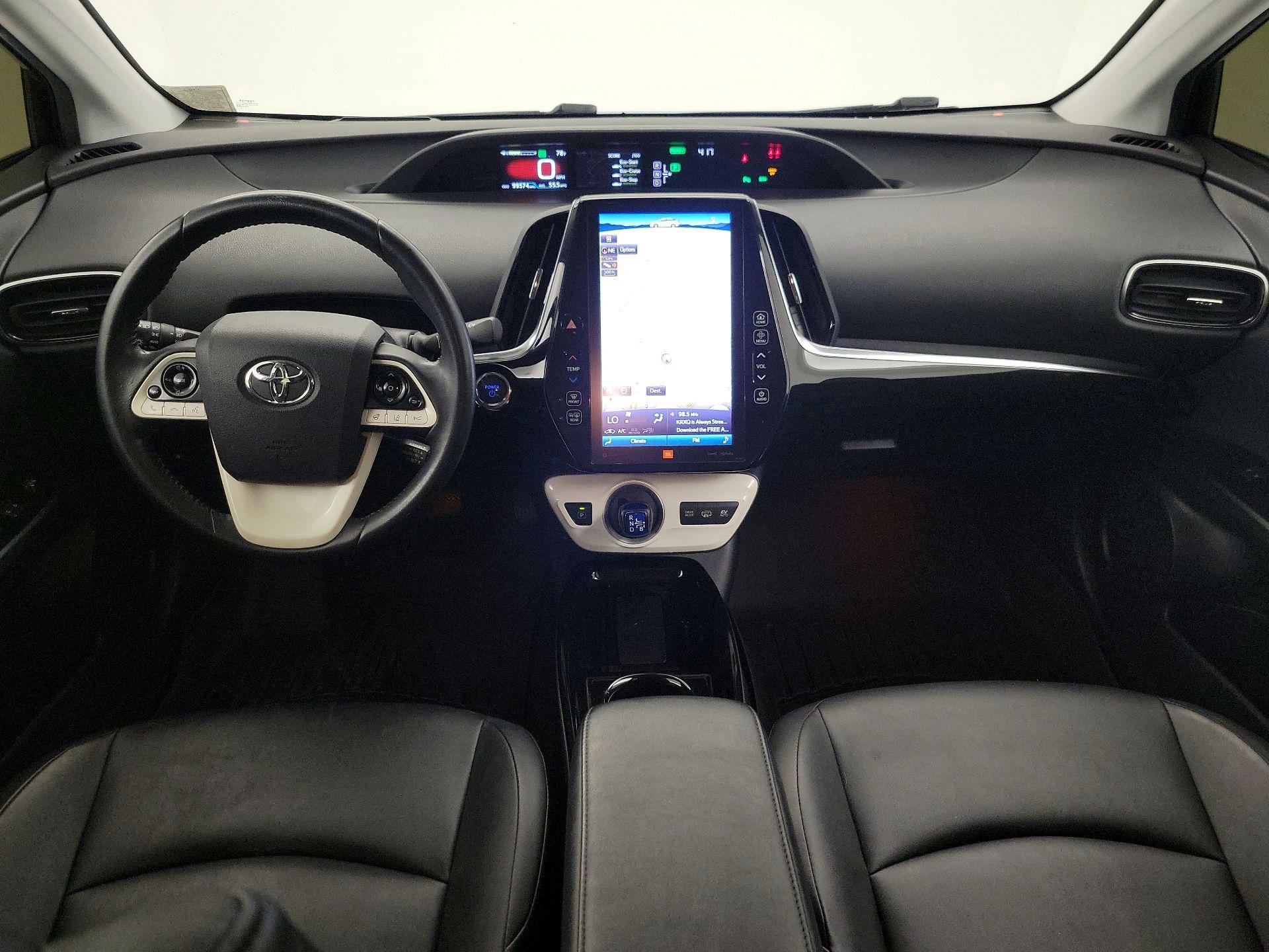 Thumbnail: 2017 Toyota Prius Prime - 9