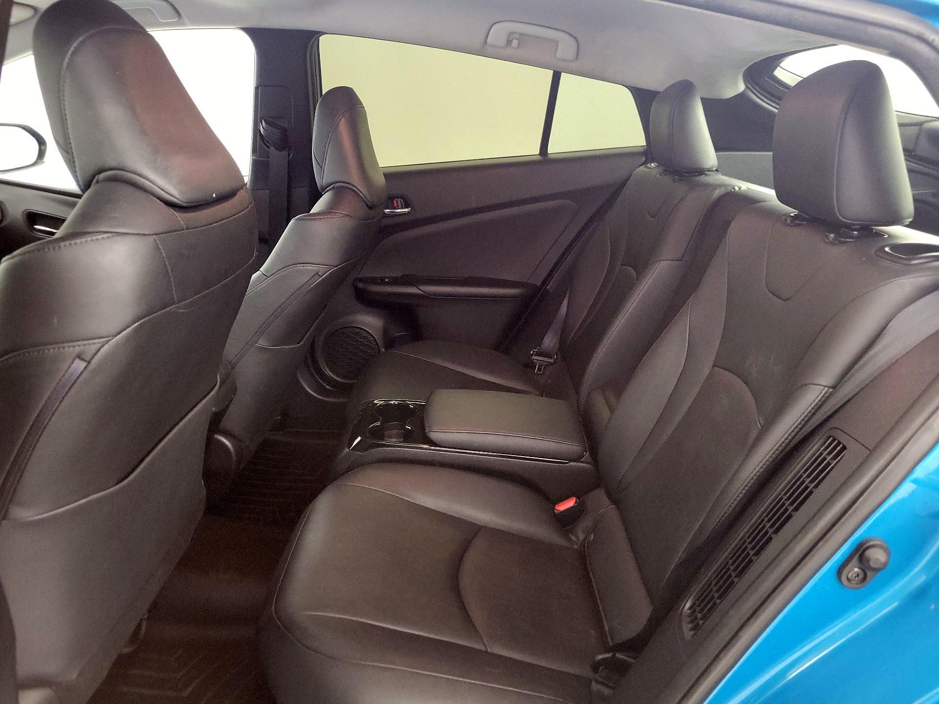 Thumbnail: 2017 Toyota Prius Prime - 20