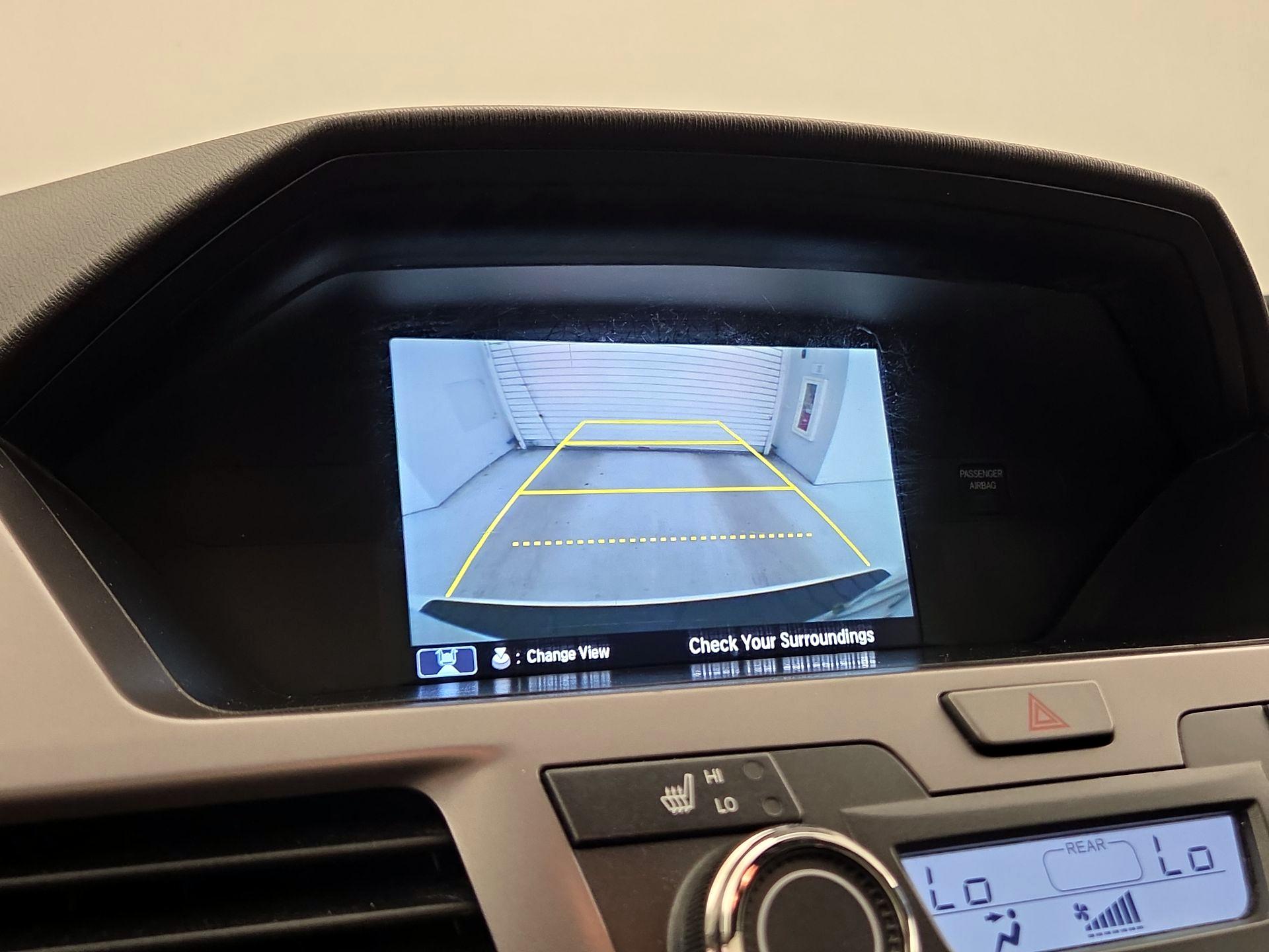 Thumbnail: 2015 Honda Odyssey - 15