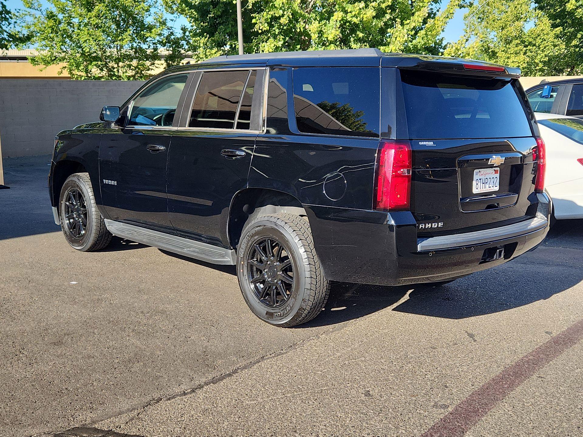 Thumbnail: 2019 Chevrolet Tahoe - 7