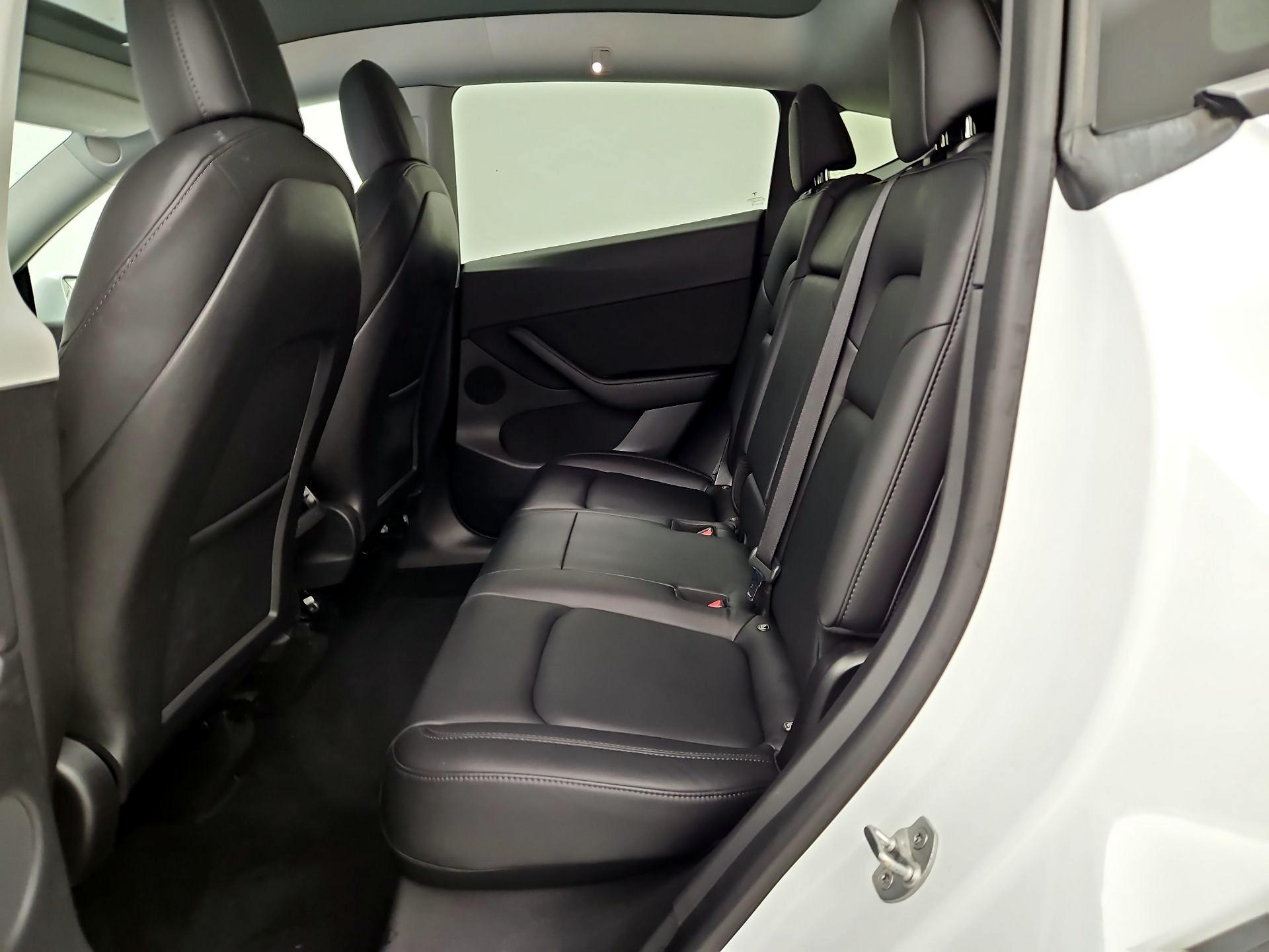Thumbnail: 2021 Tesla Model Y - 19