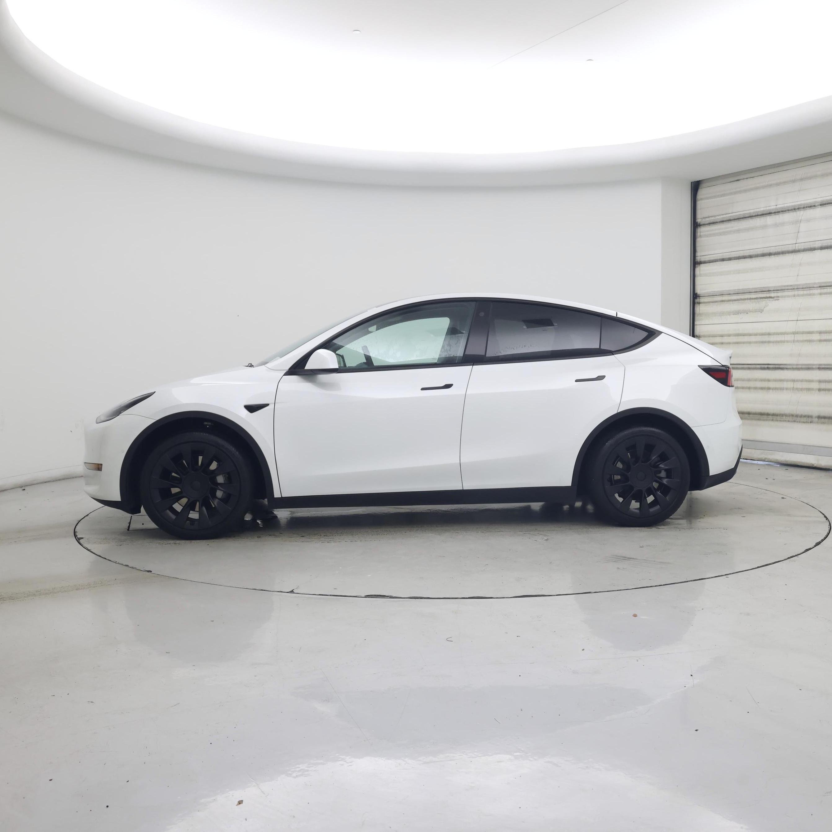 Thumbnail: 2021 Tesla Model Y - 3