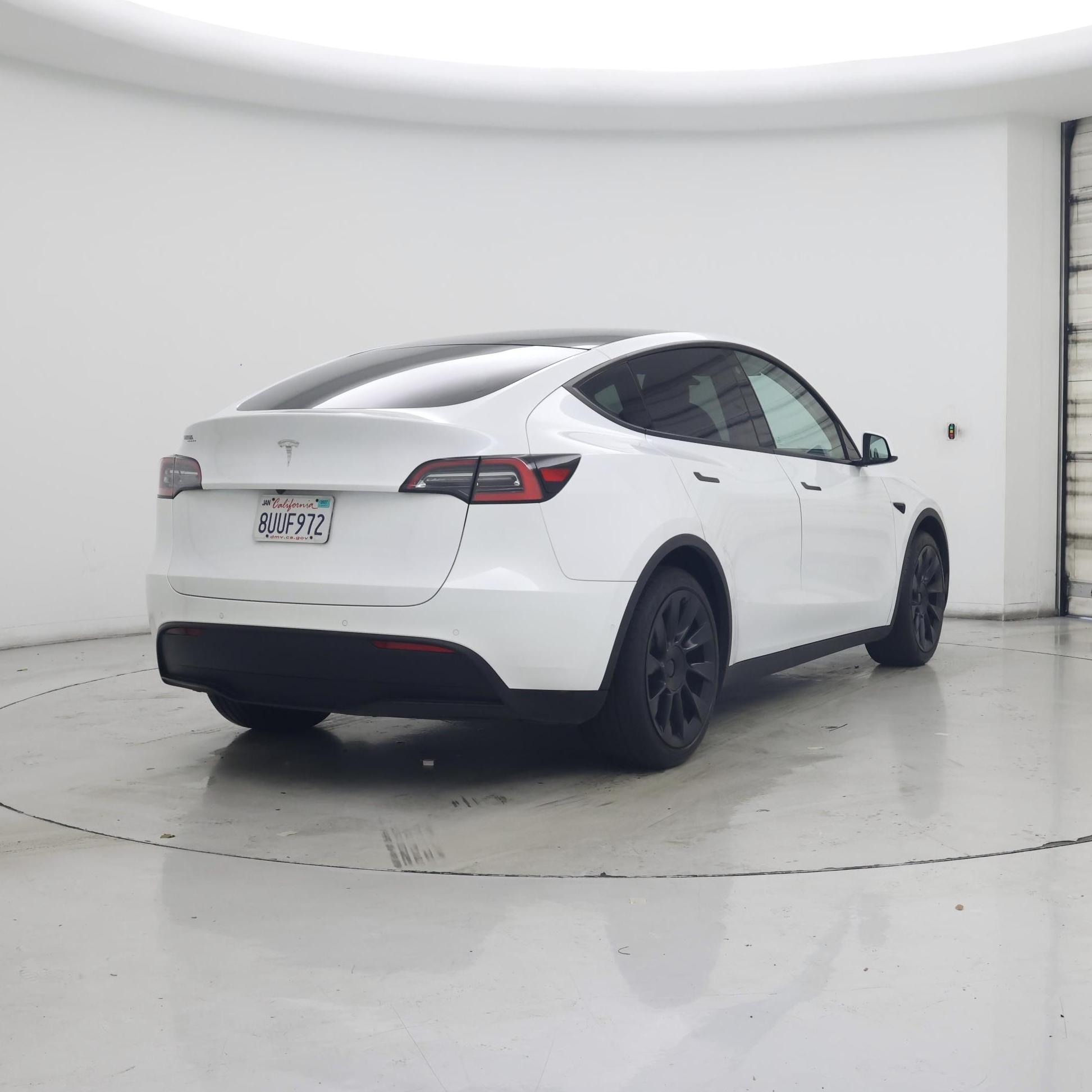 Thumbnail: 2021 Tesla Model Y - 8