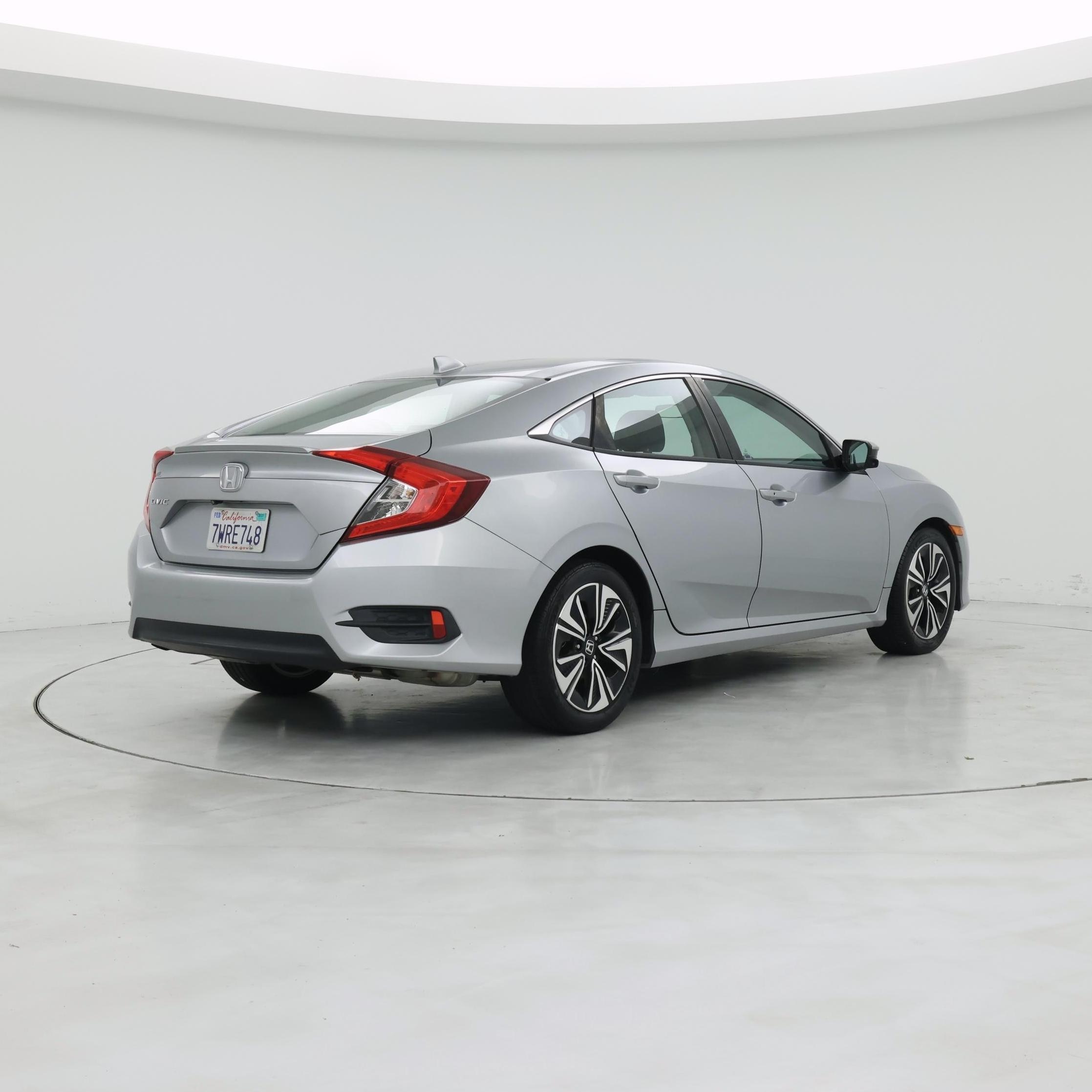 Thumbnail: 2017 Honda Civic - 8